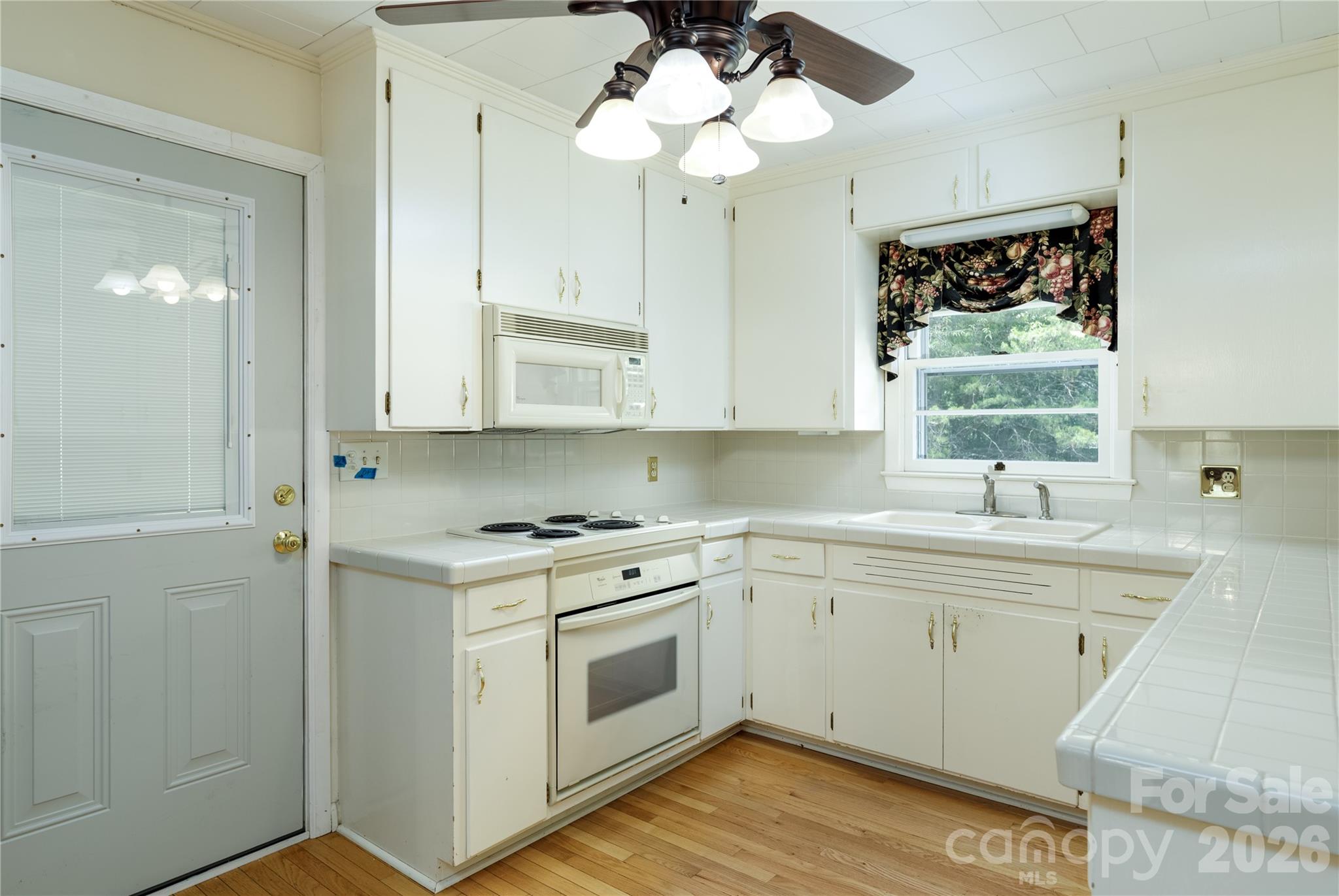 122 Whitley Road