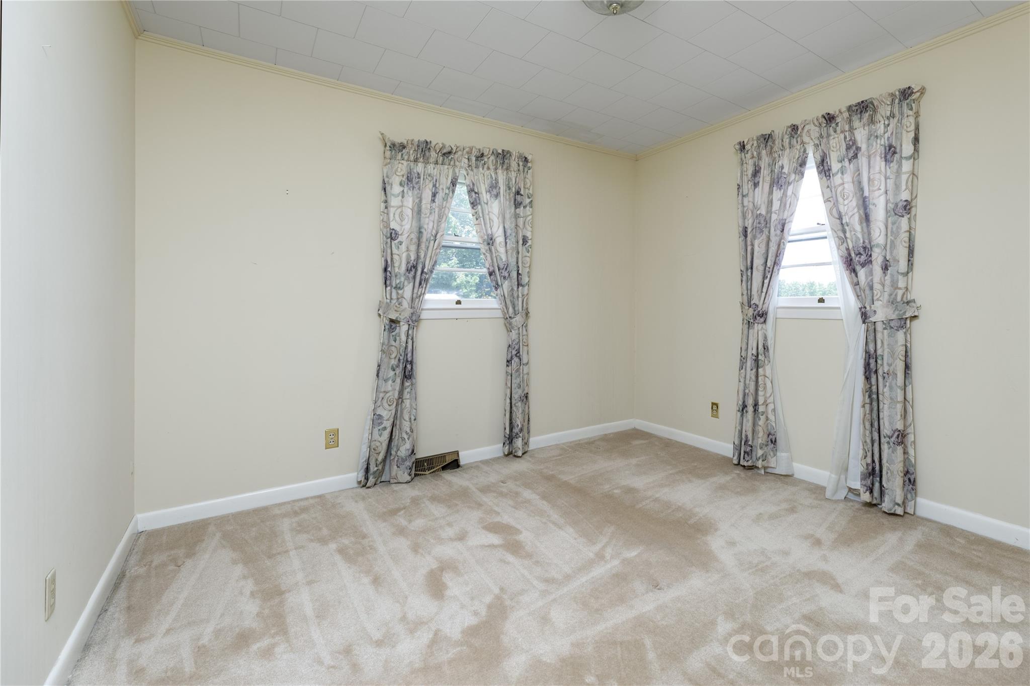 122 Whitley Road