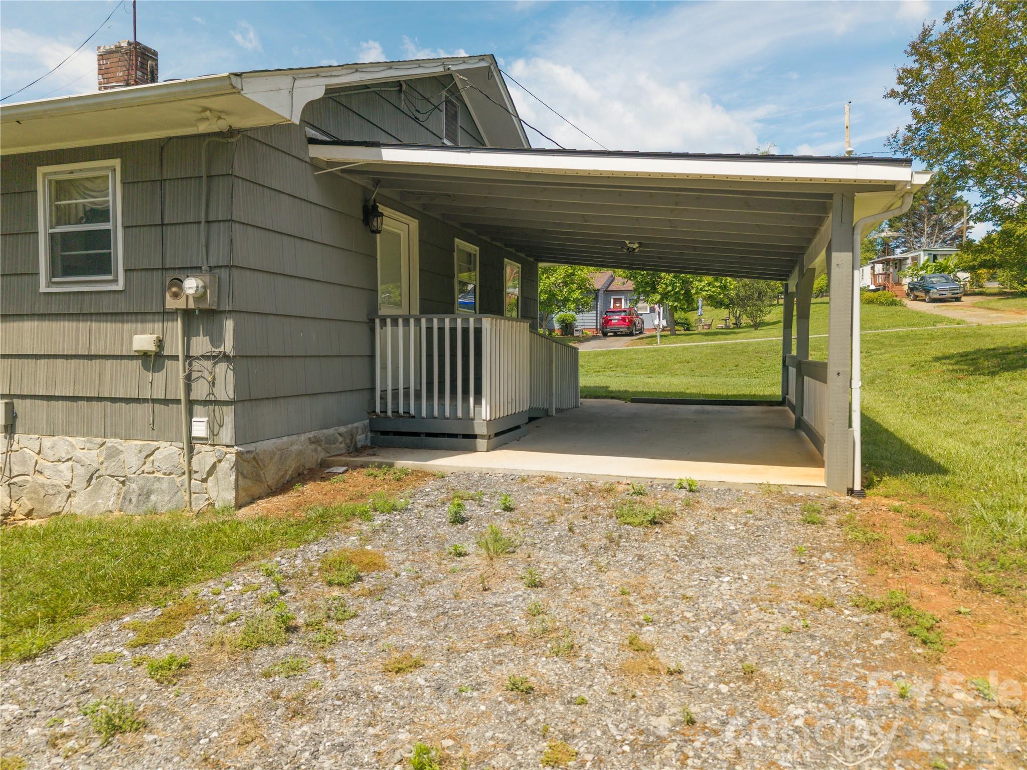 122 Whitley Road