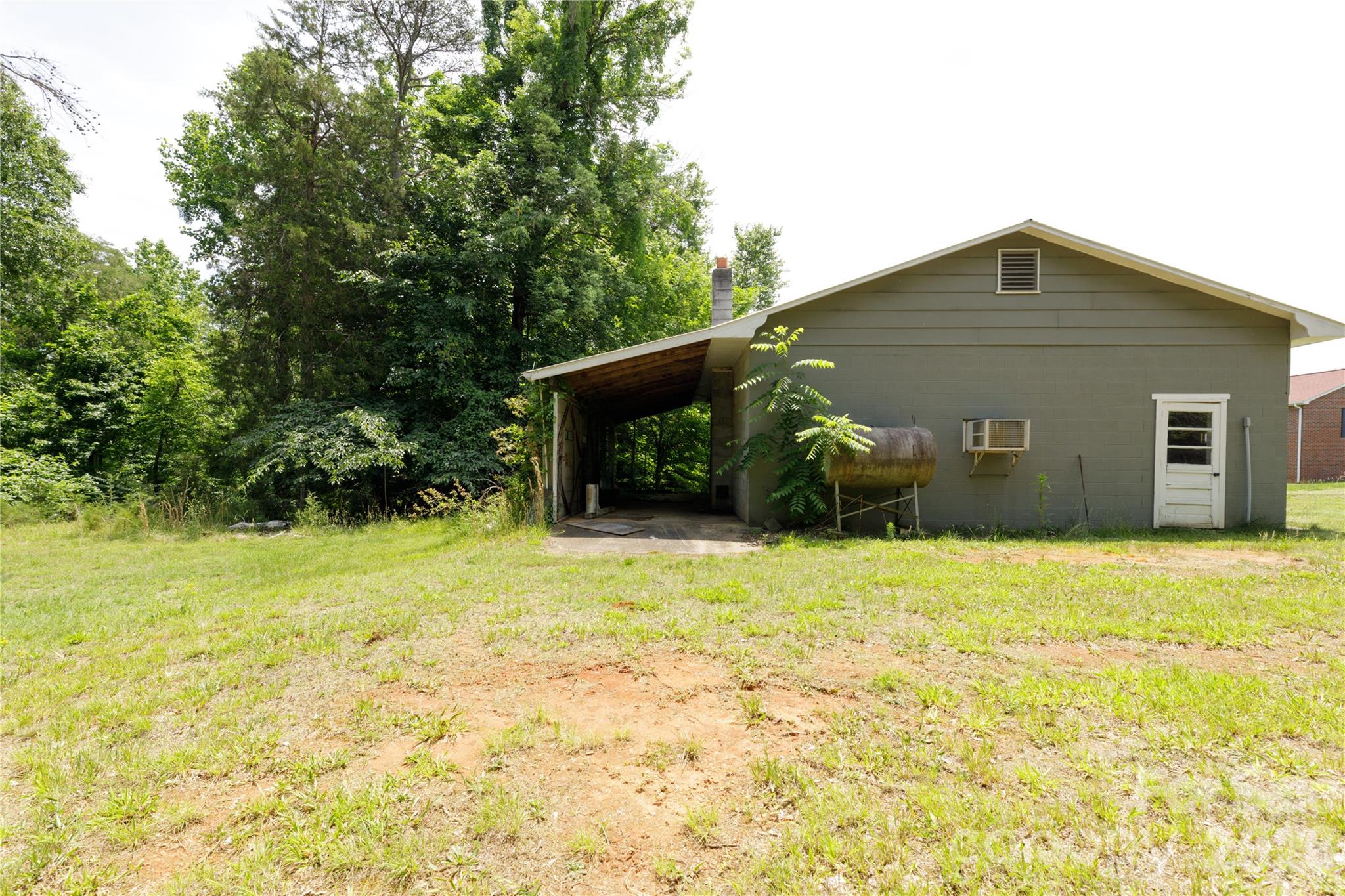 122 Whitley Road