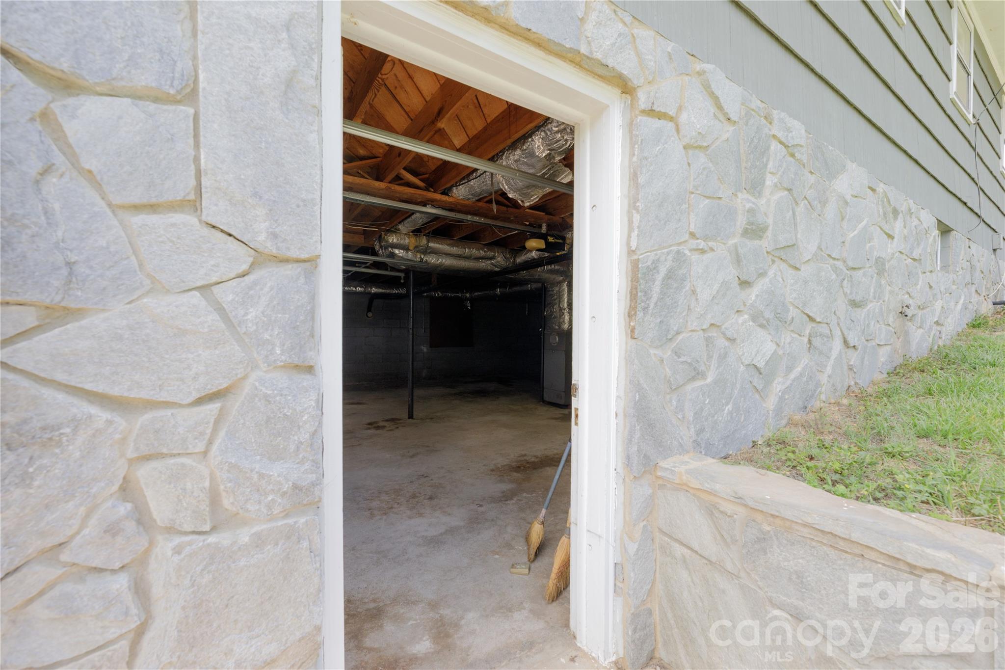 122 Whitley Road