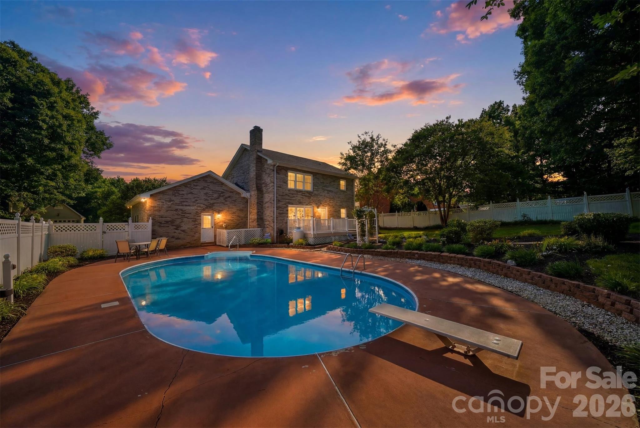 1948 Twin Ponds Drive