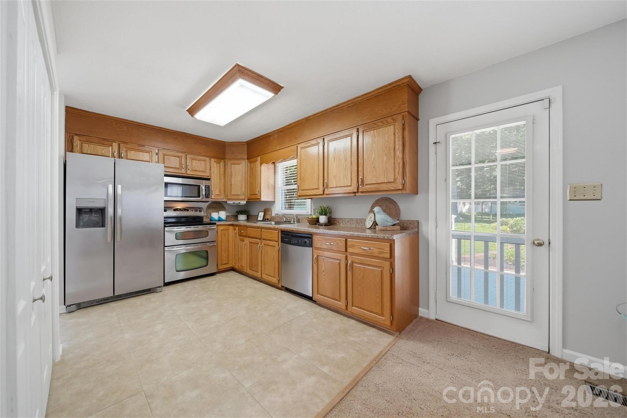 1948 Twin Ponds Drive