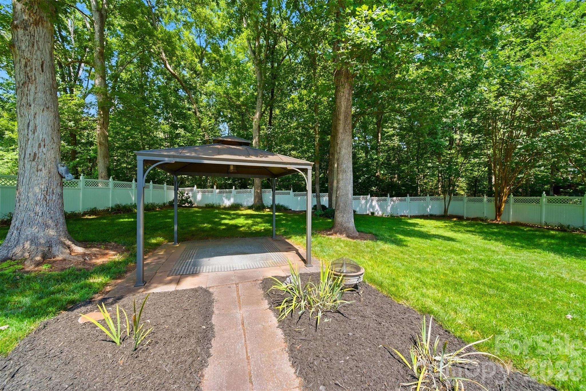 1948 Twin Ponds Drive
