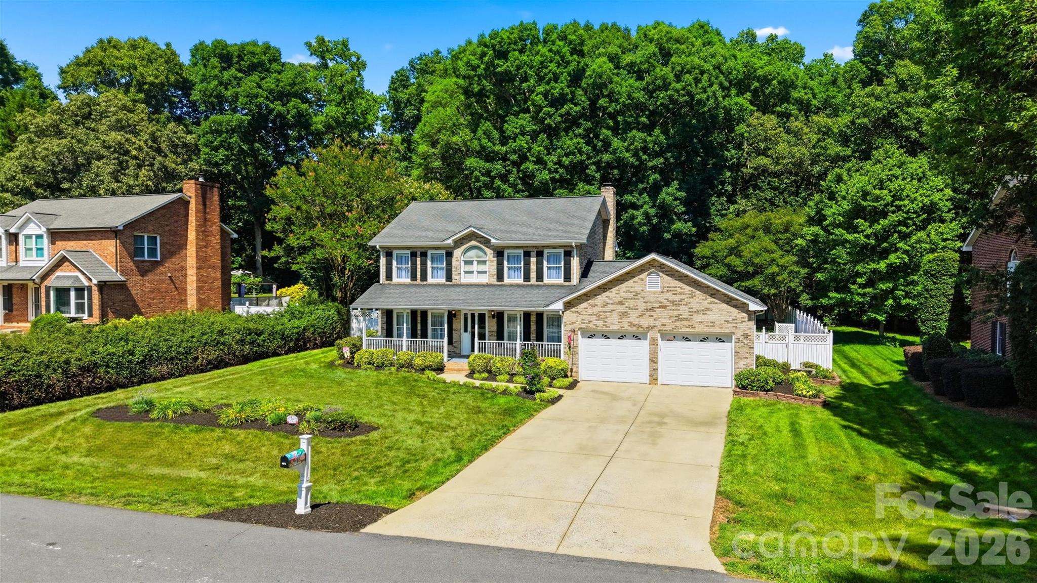 1948 Twin Ponds Drive