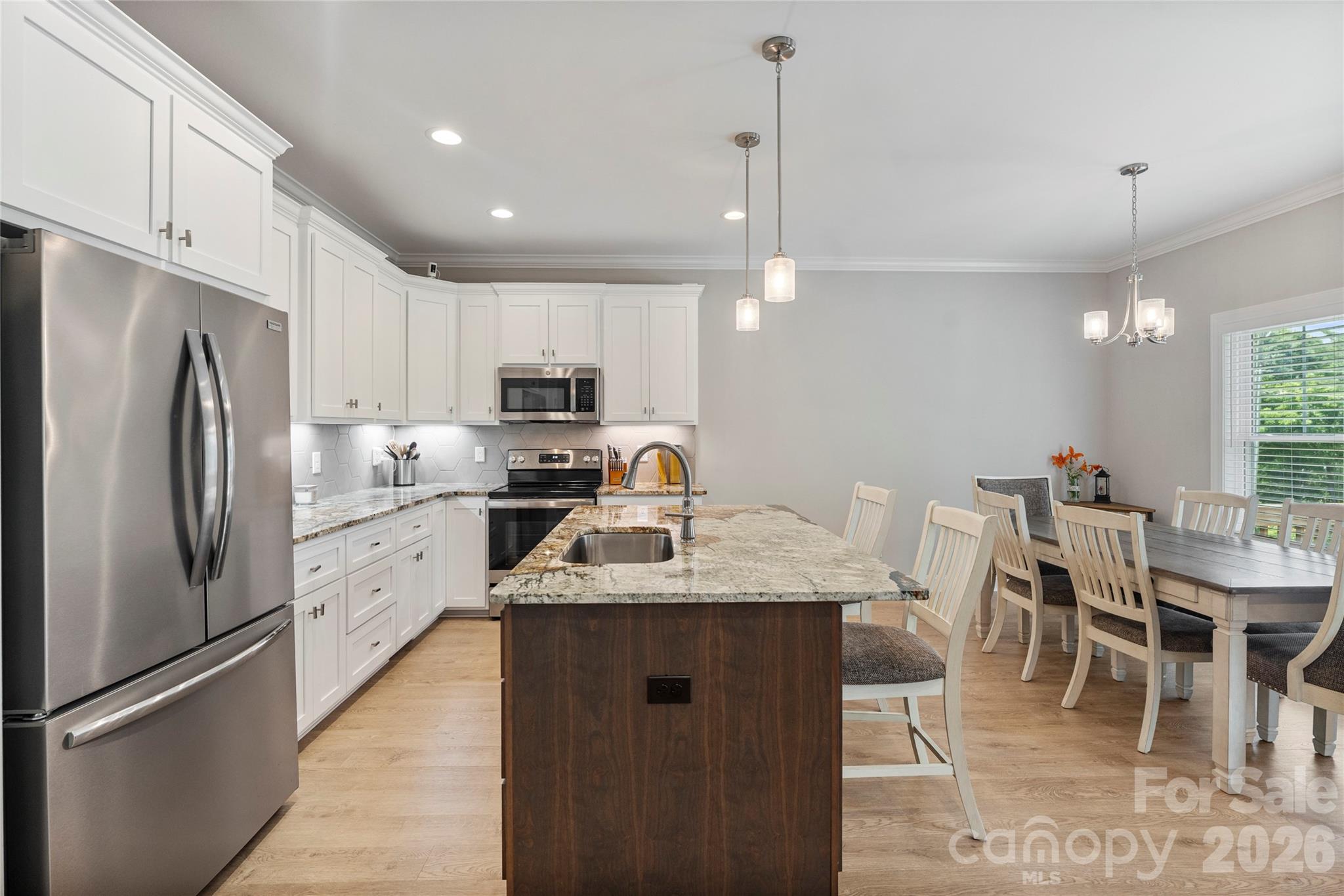 4944 Southview Drive