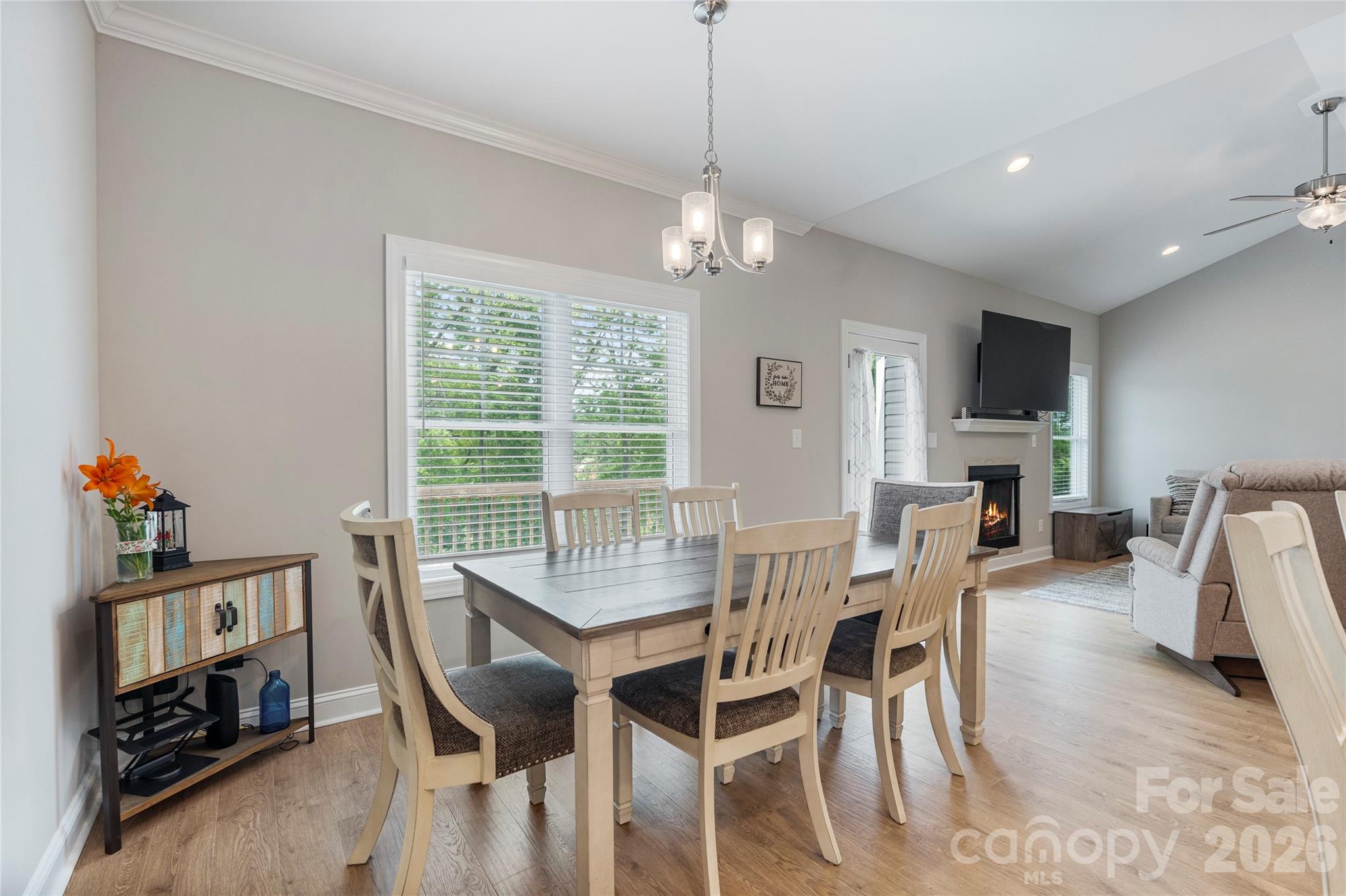 4944 Southview Drive