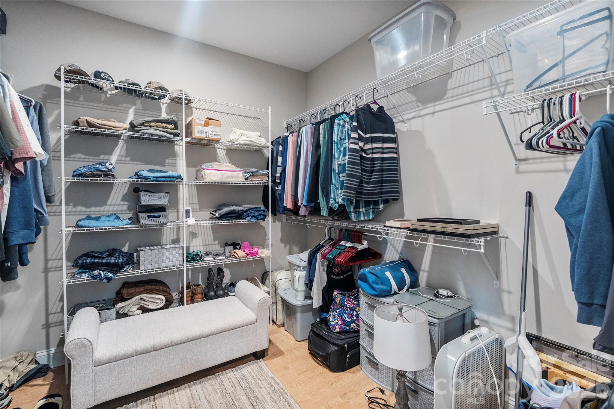 4944 Southview Drive