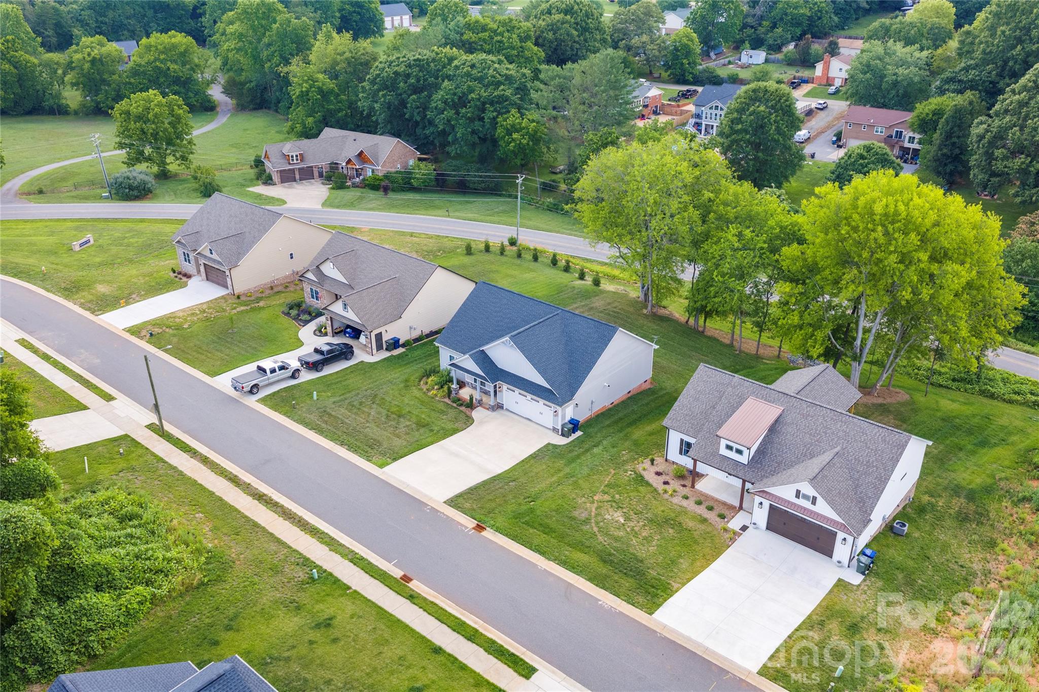 4944 Southview Drive