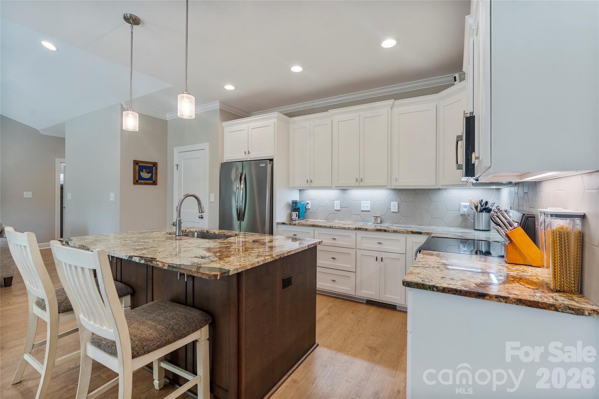 4944 Southview Drive