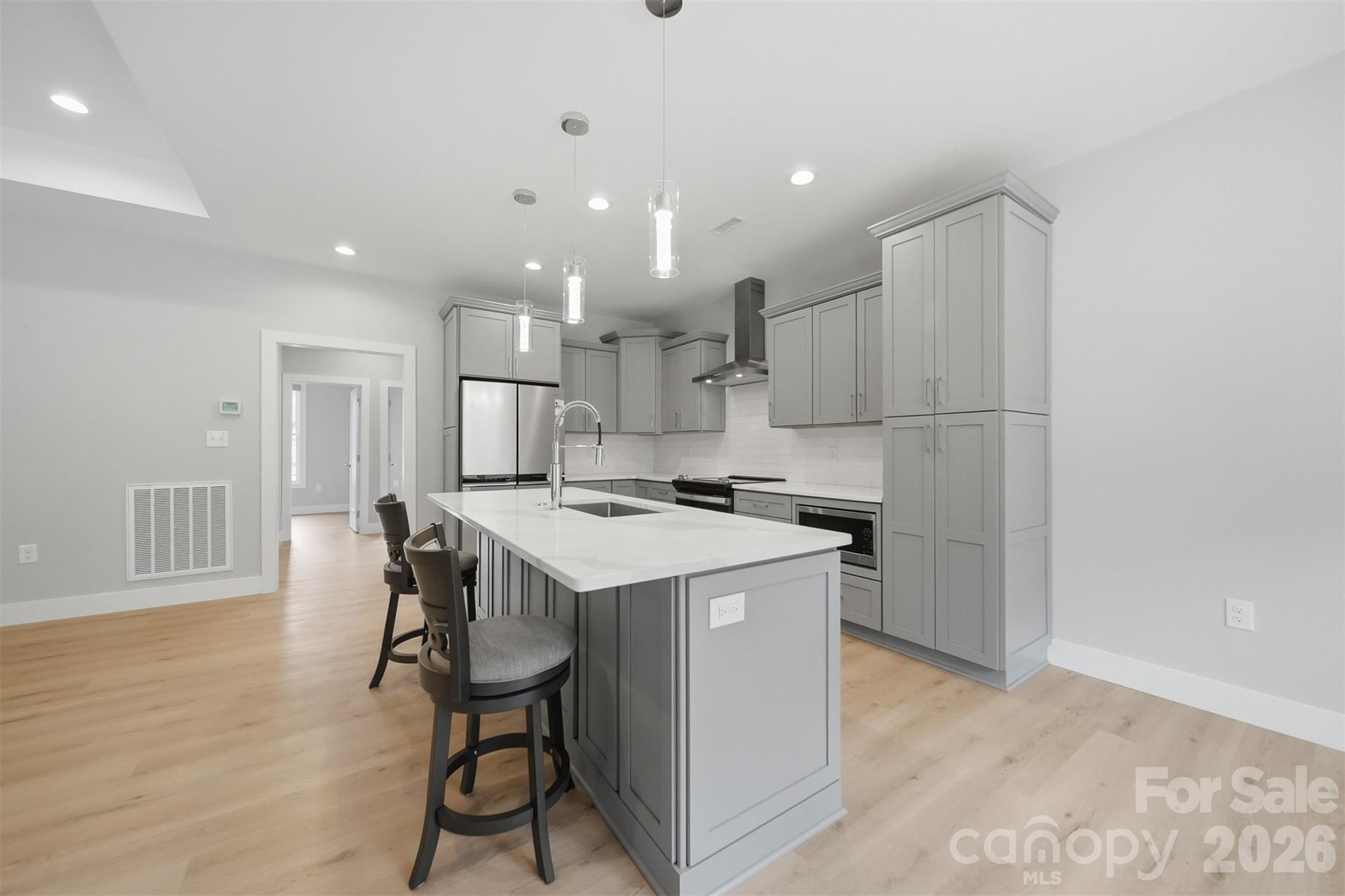 3342 48th Avenue NE Unit: #6B