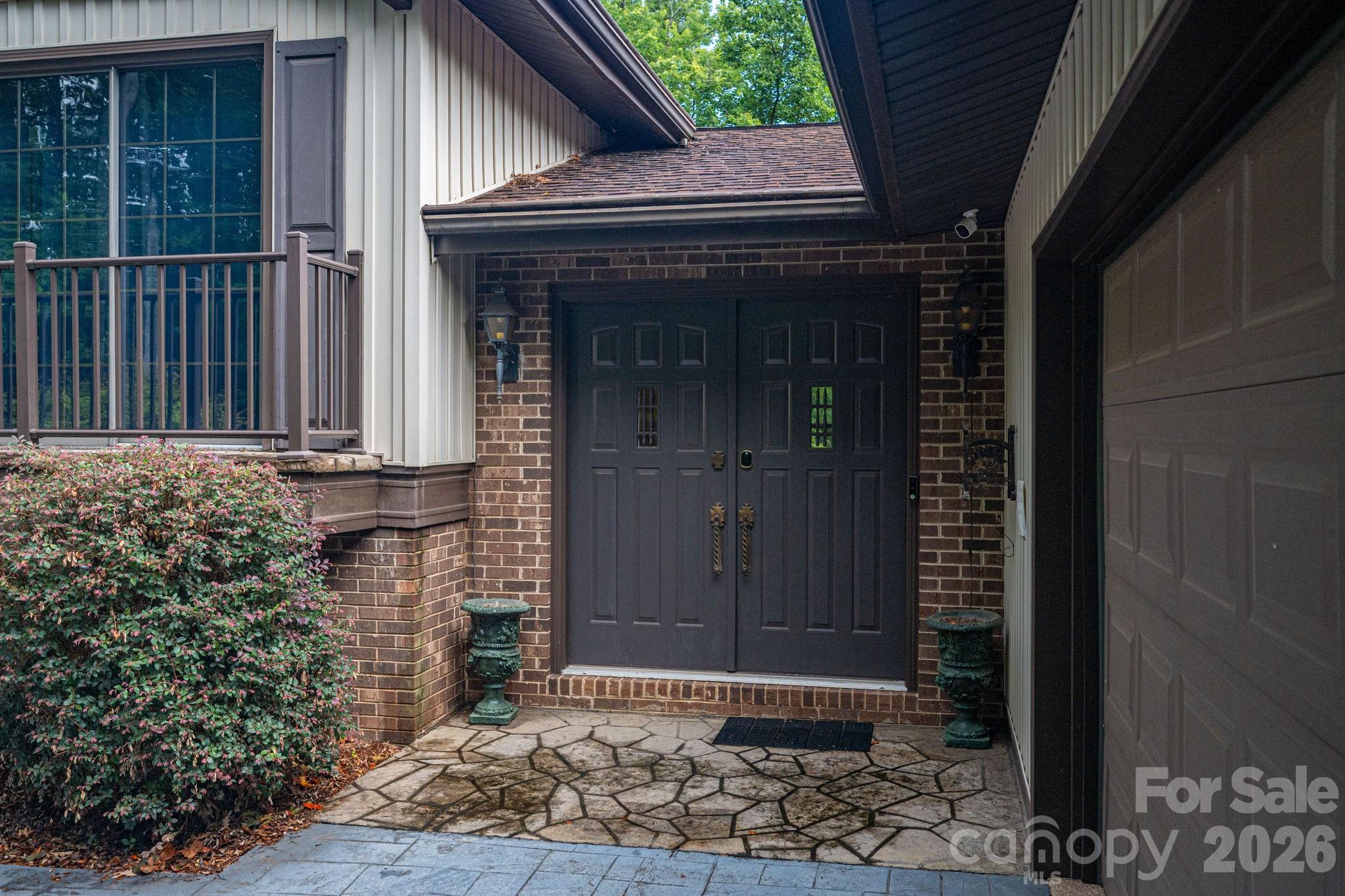 209 Hillsboro Road