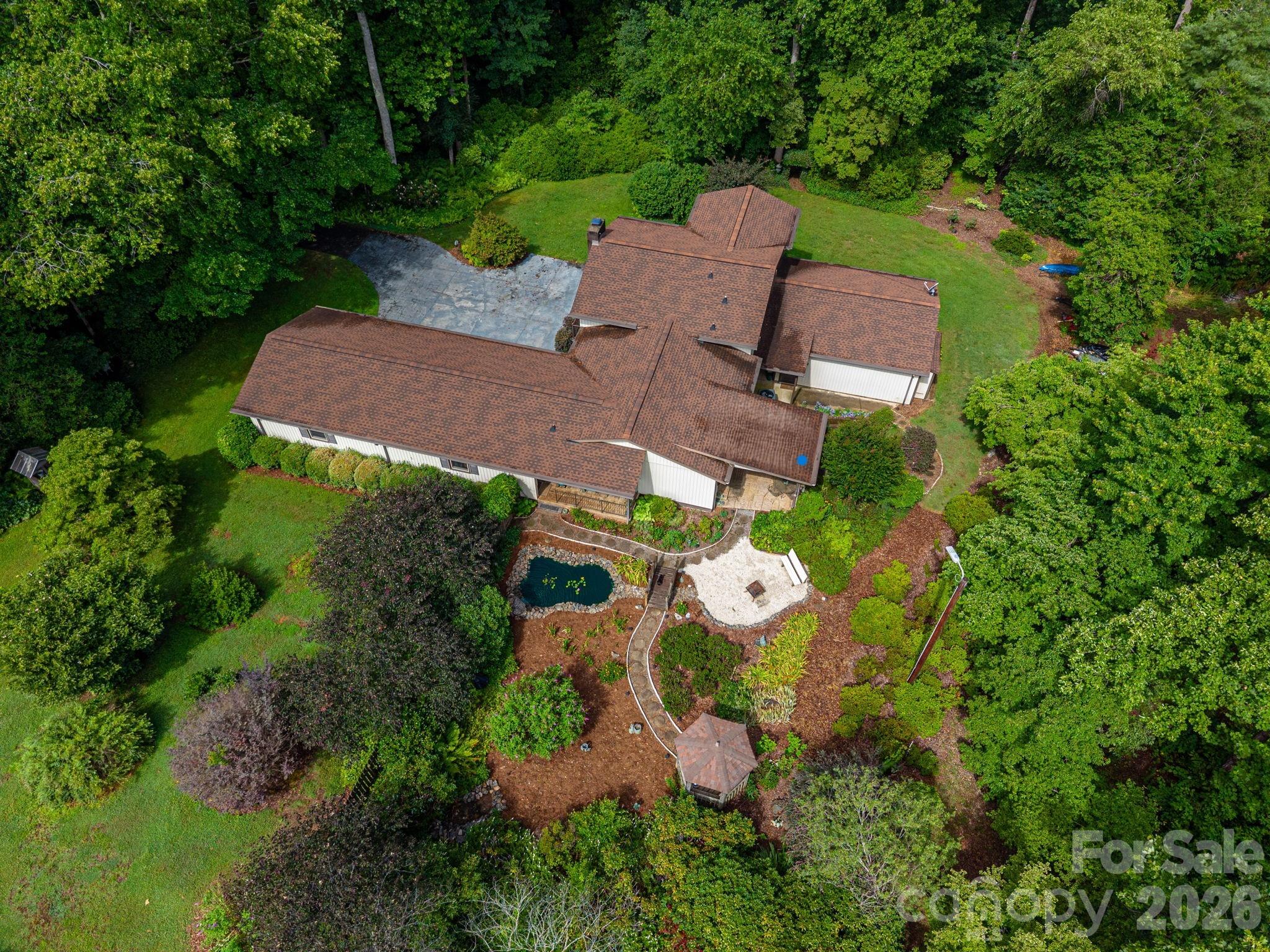 209 Hillsboro Road