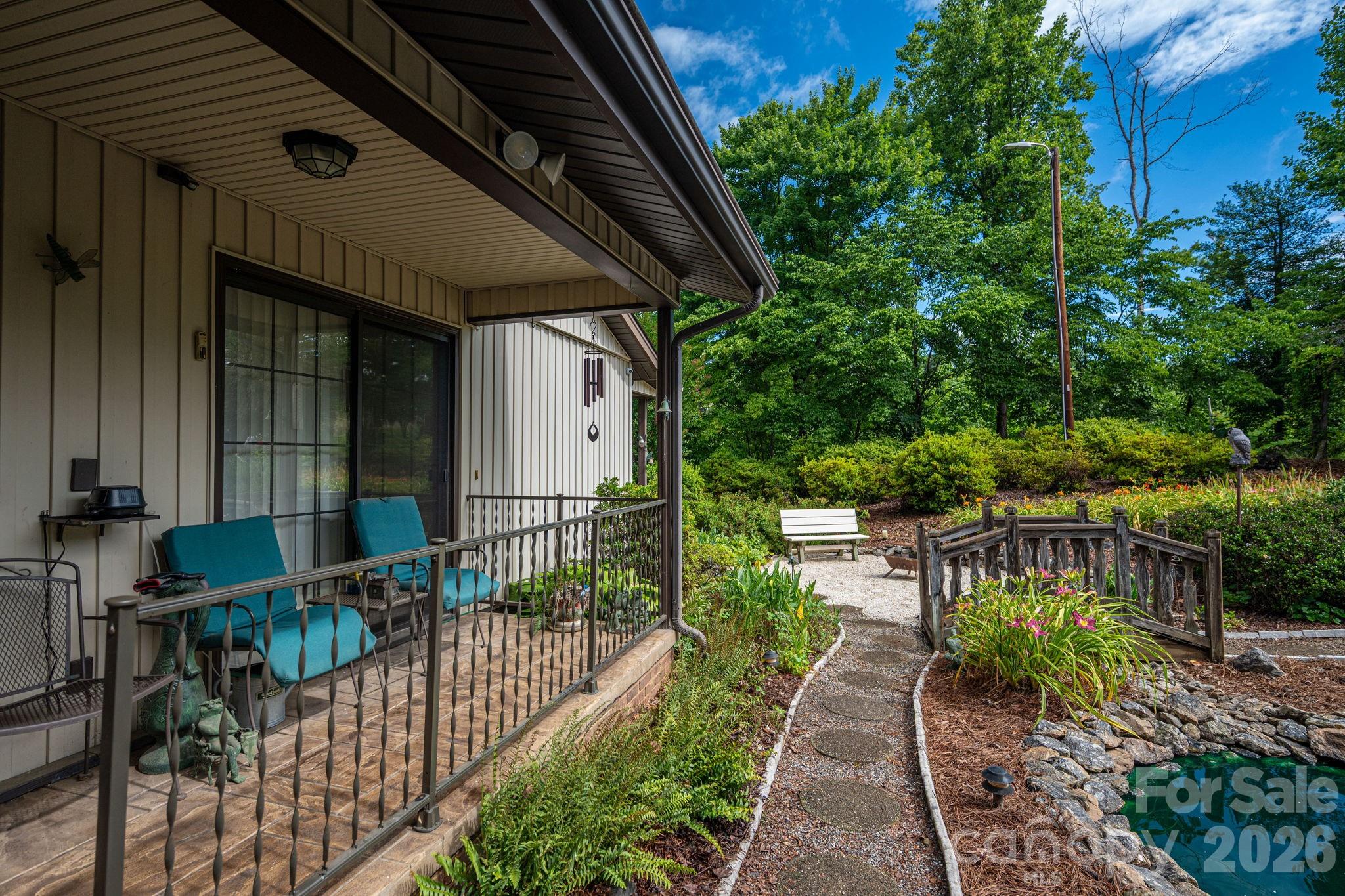 209 Hillsboro Road