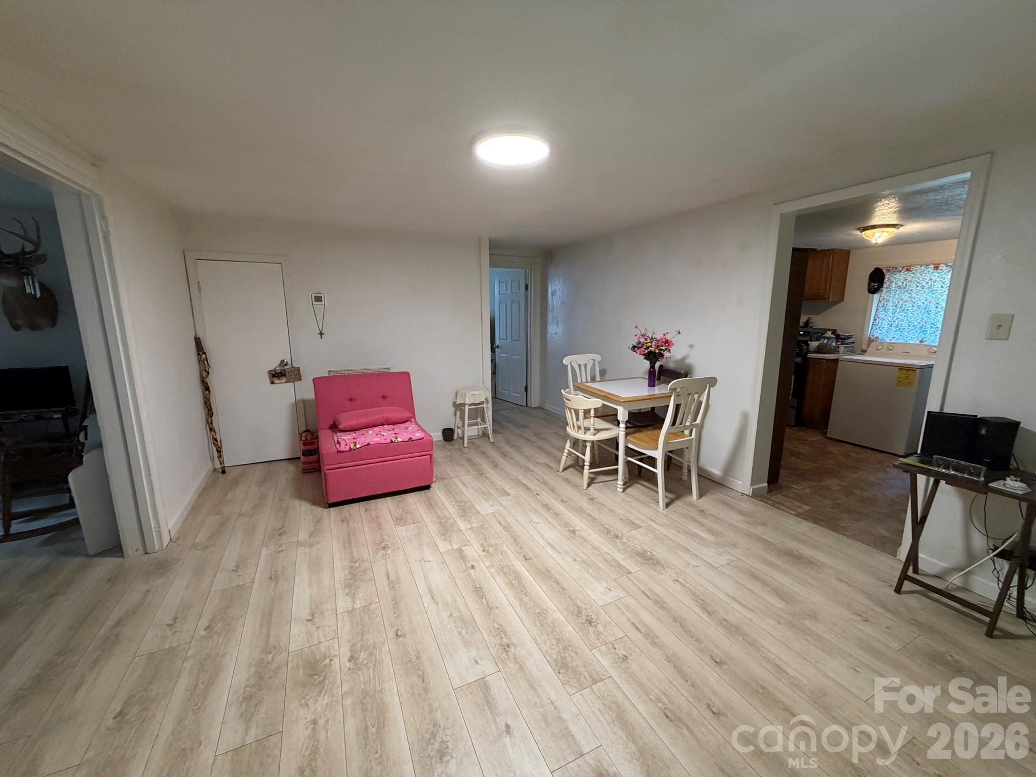 304 Main Avenue W