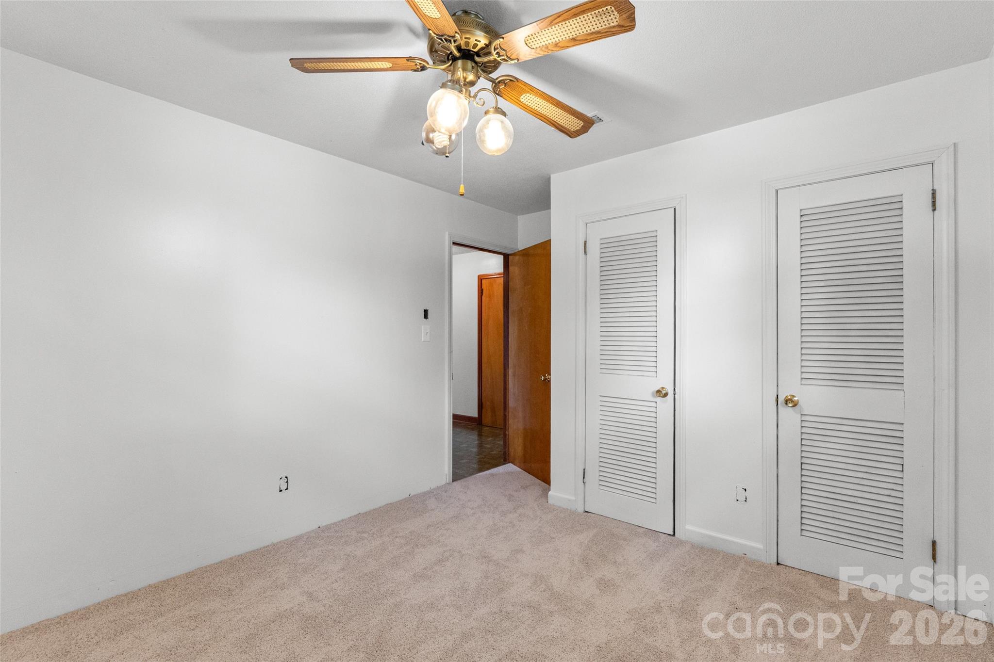 382 Wildwood Circle