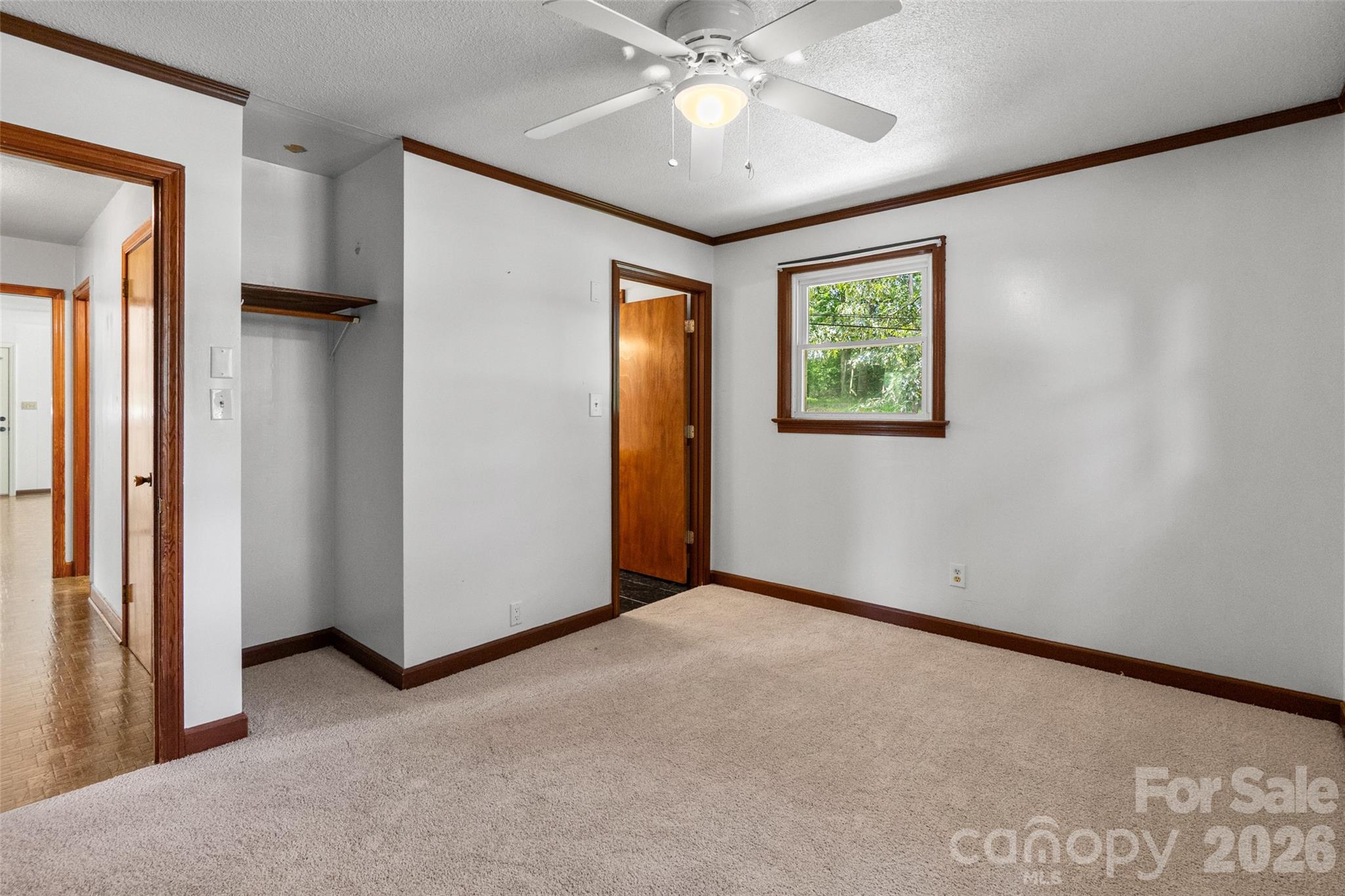 382 Wildwood Circle