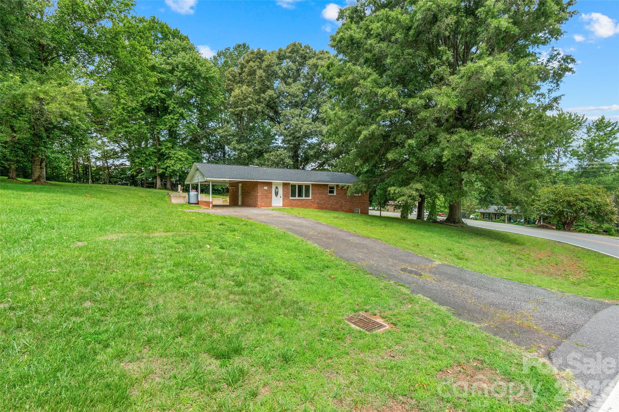 382 Wildwood Circle