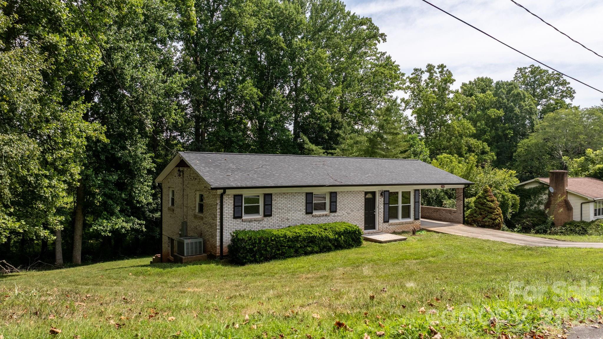 2428 Cedar Valley Drive