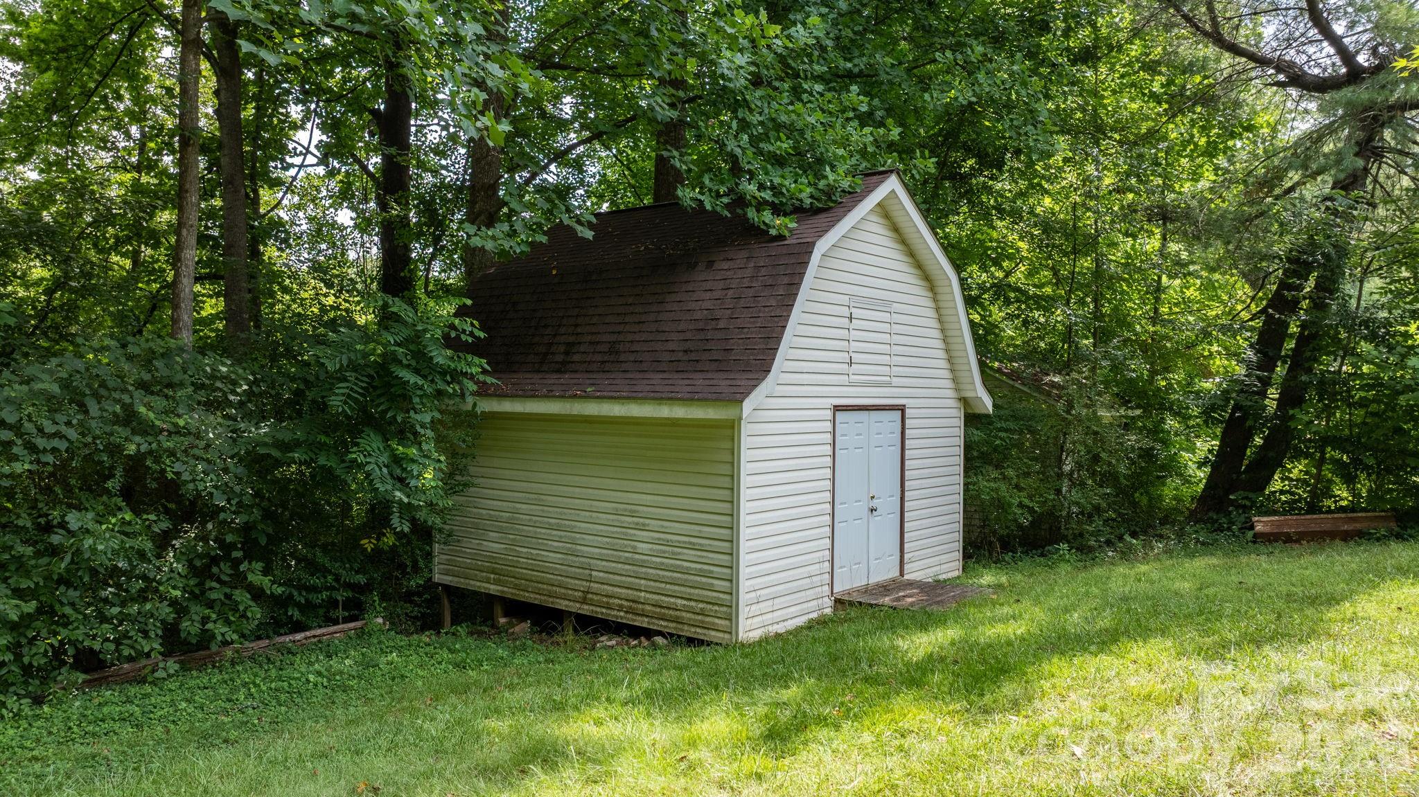 2428 Cedar Valley Drive