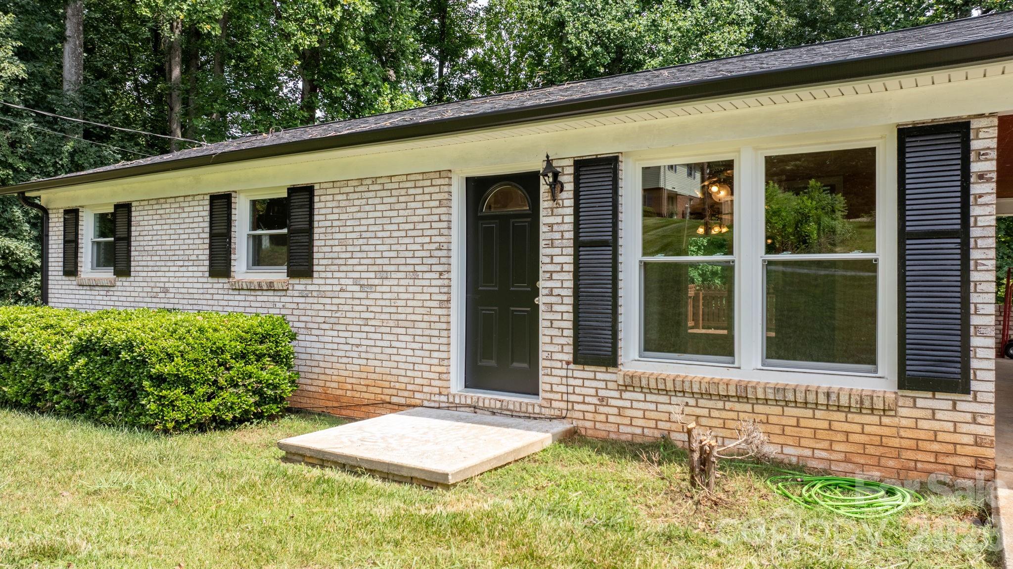 2428 Cedar Valley Drive