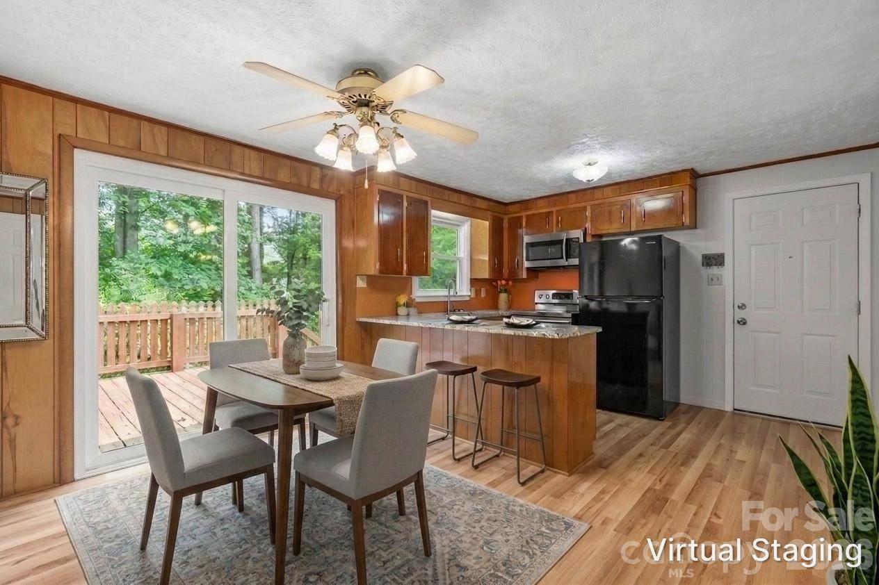 2428 Cedar Valley Drive