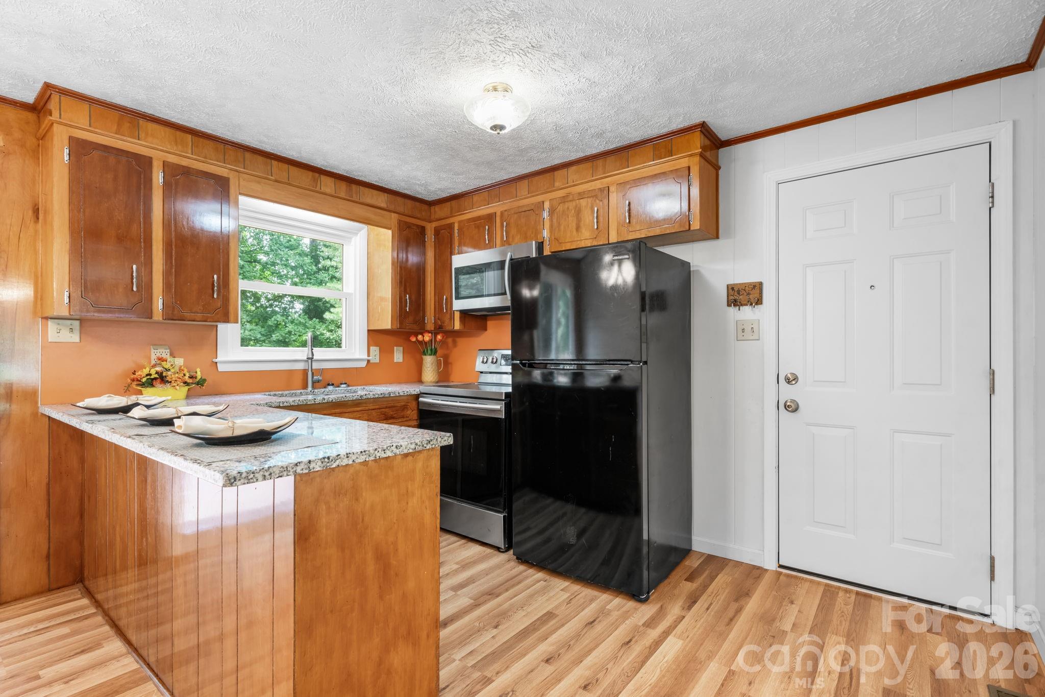 2428 Cedar Valley Drive
