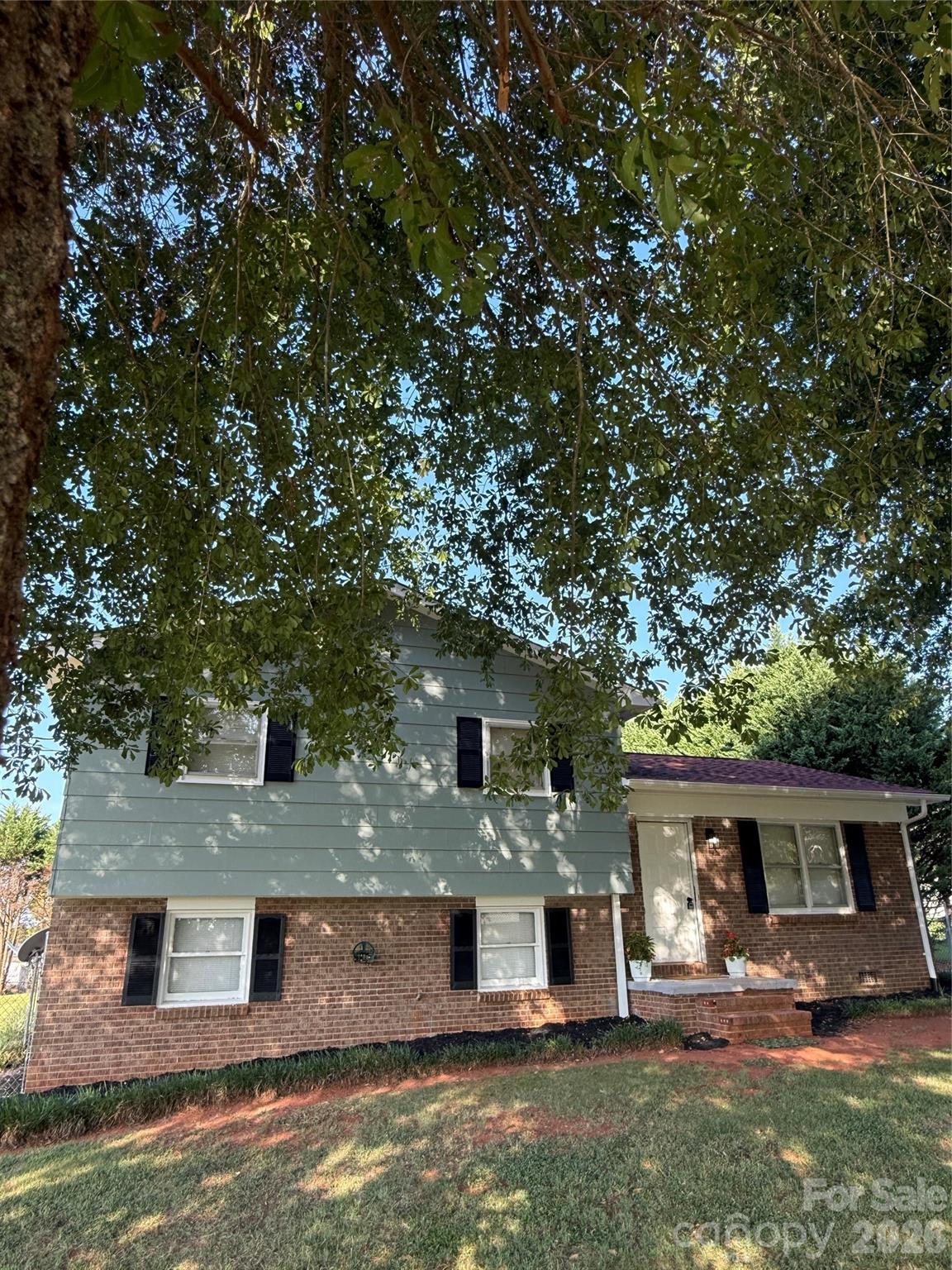 1237 Venus Street