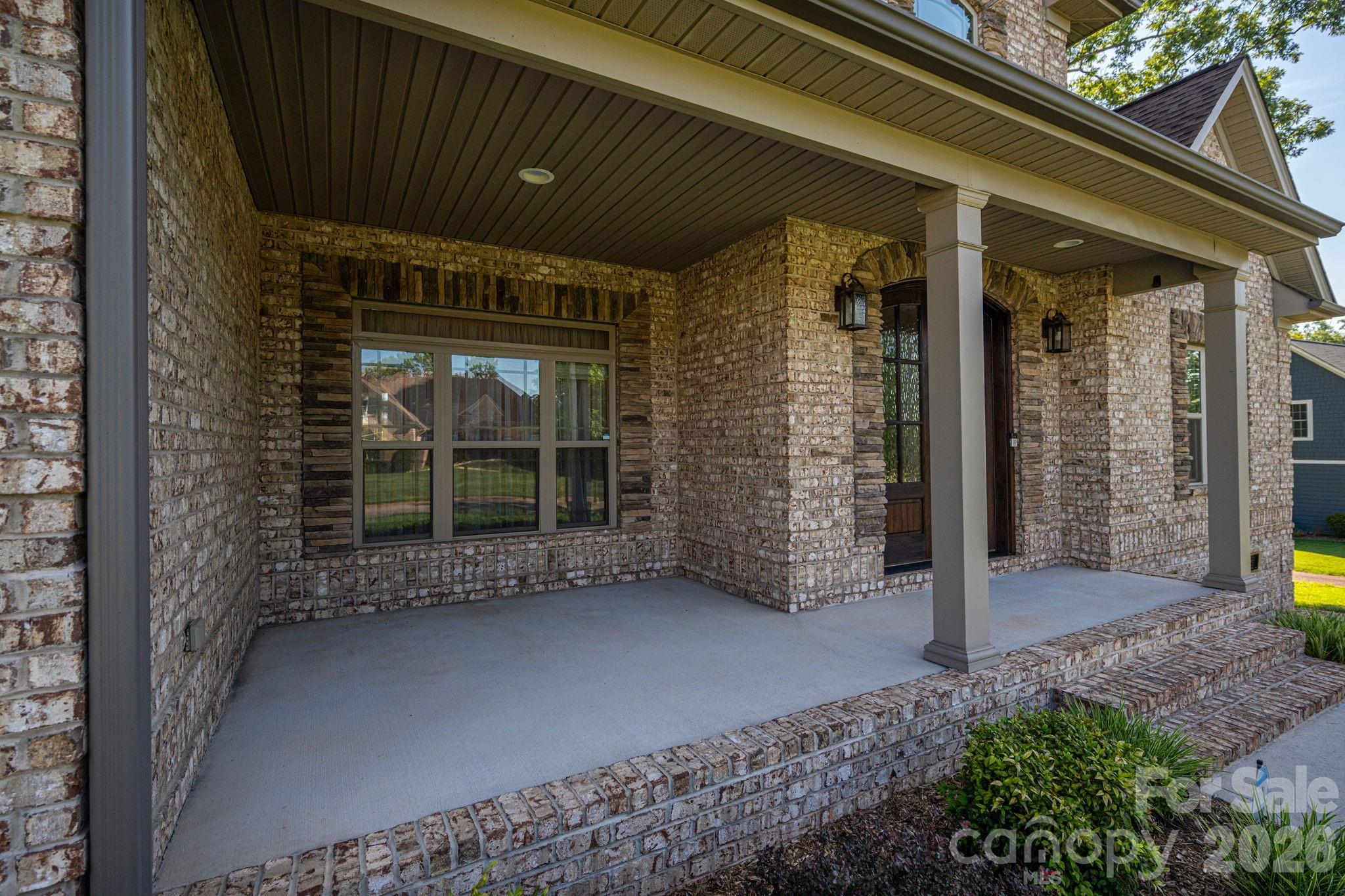 708 Players Ridge Road