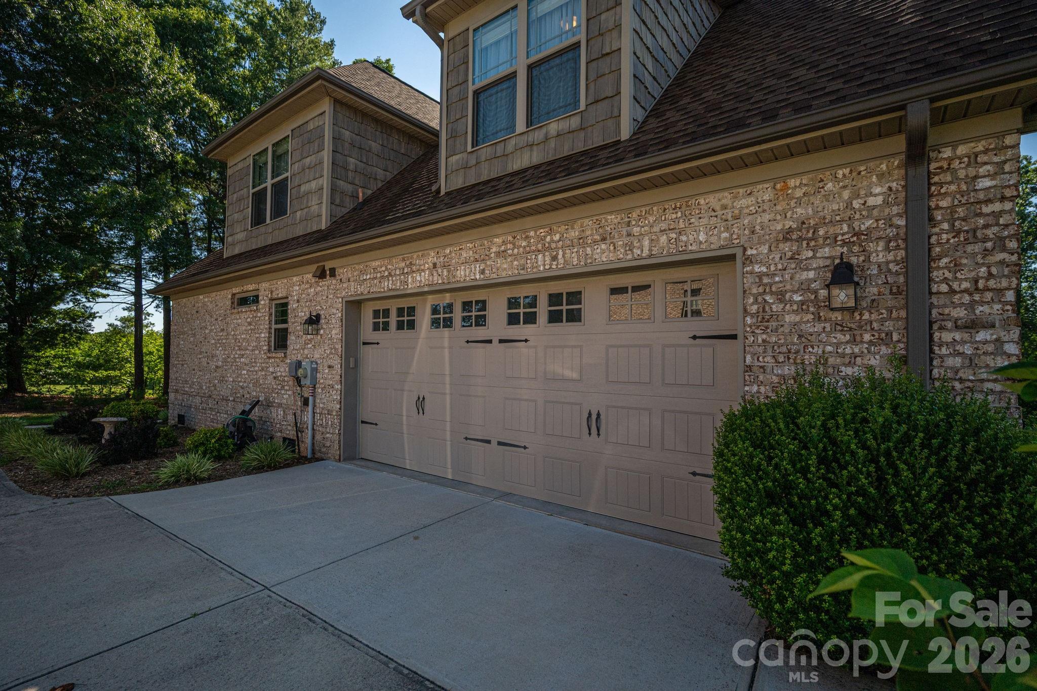 708 Players Ridge Road