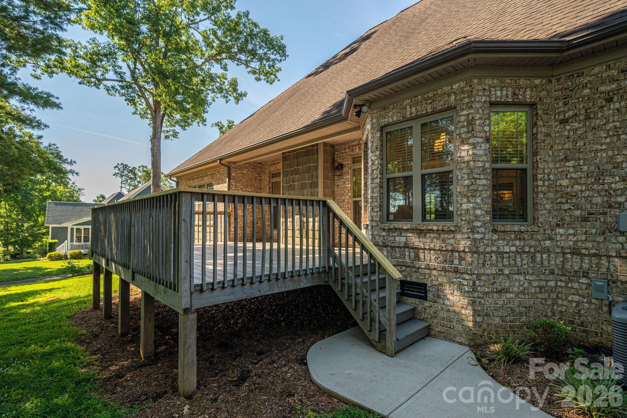 708 Players Ridge Road