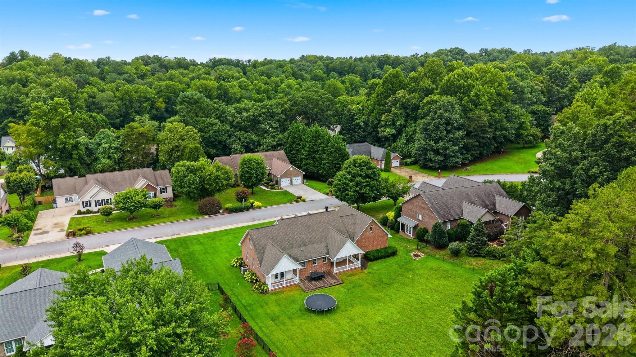 920 Barrington Drive NE
