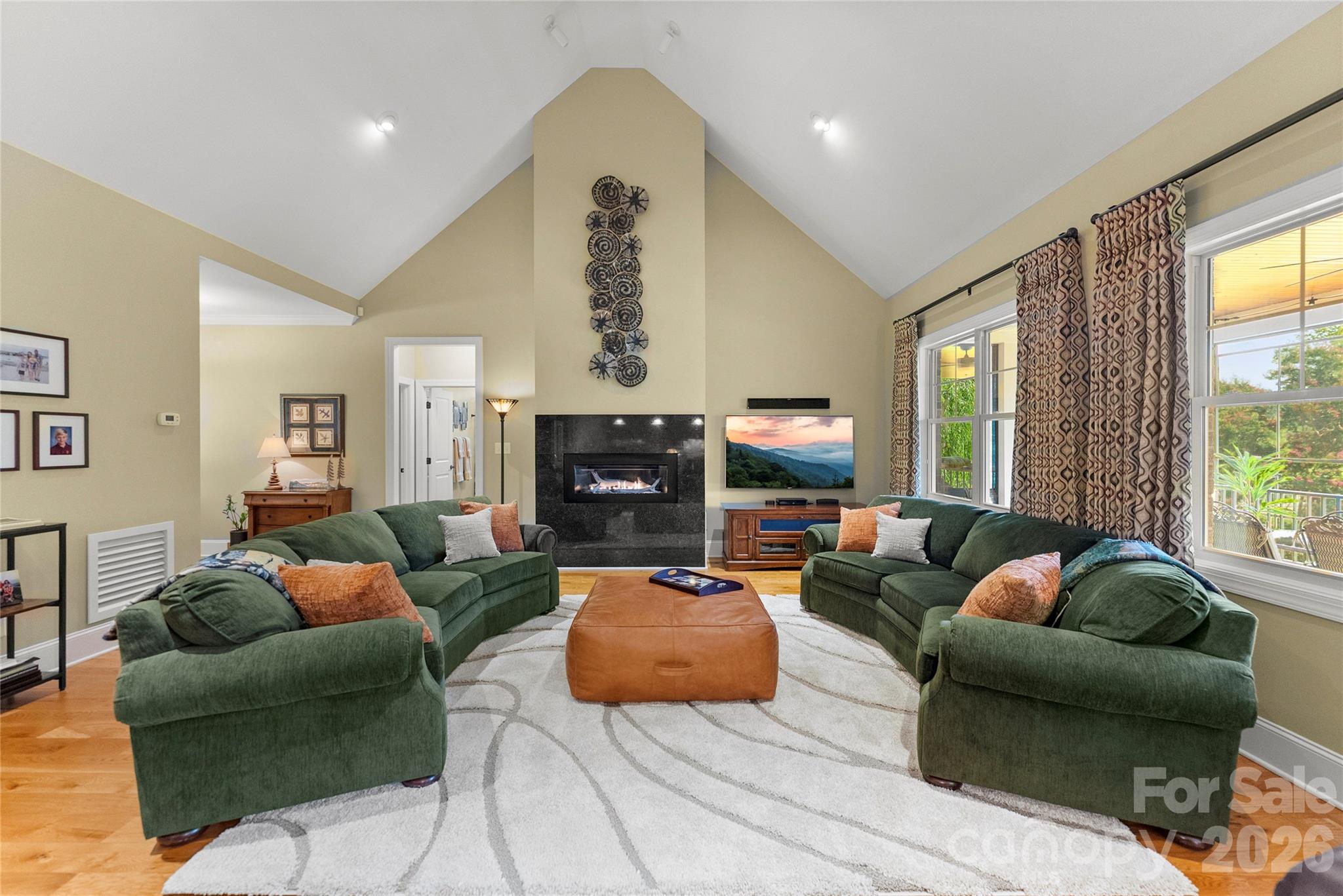 2551 Eagle Drive NE Unit: 6/C