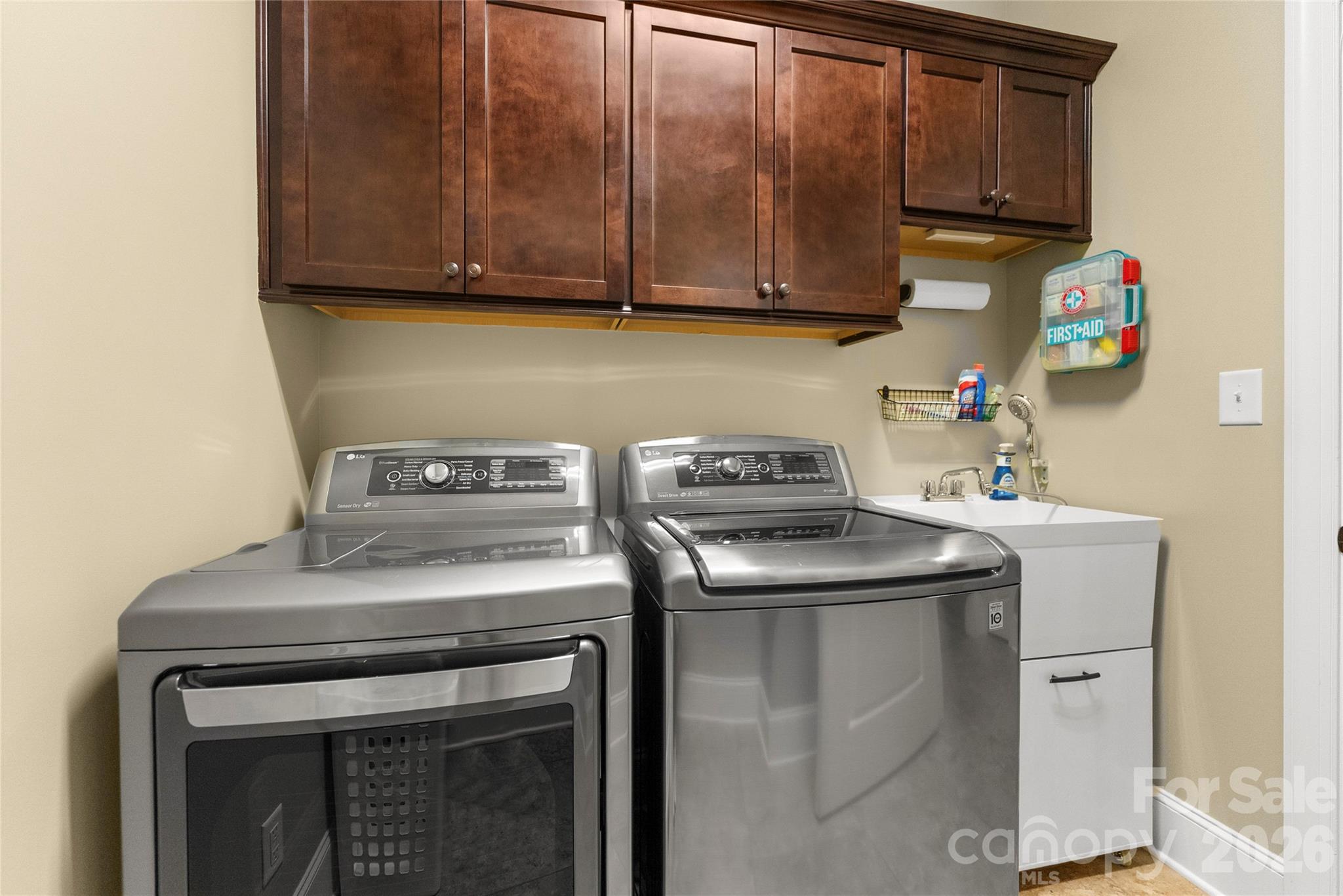 2551 Eagle Drive NE Unit: 6/C