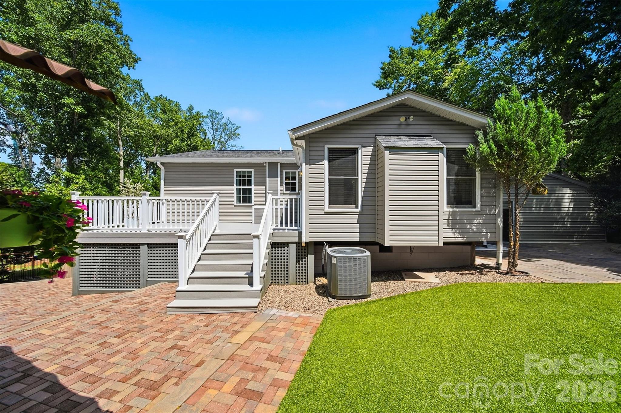 4536 Kings Circle