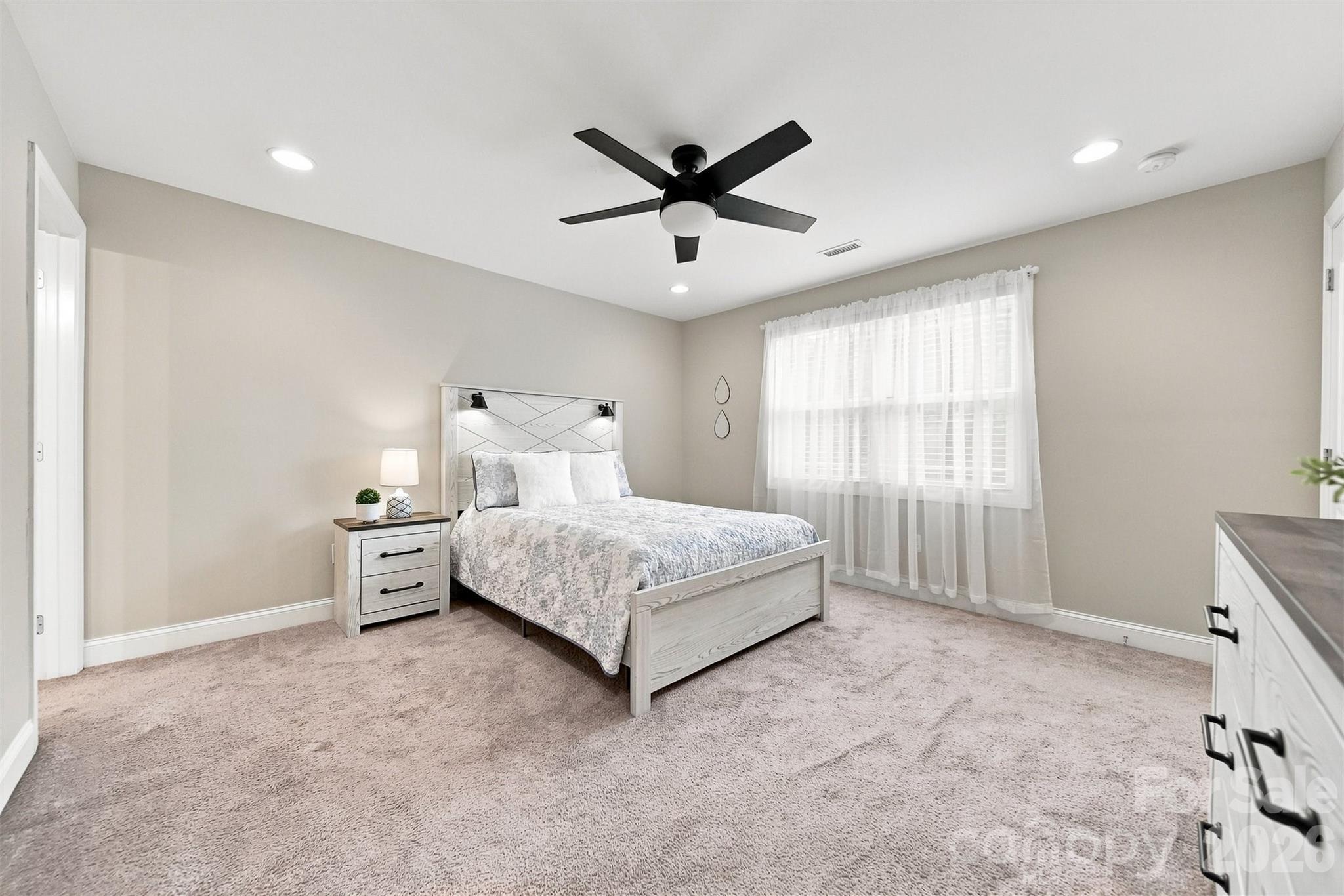 5810 Dwayne Starnes Drive