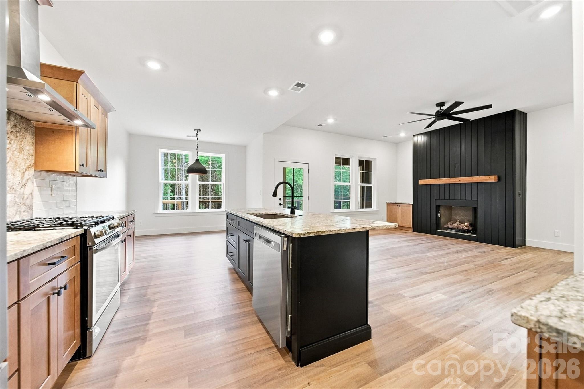 1035 Hawksbill Drive