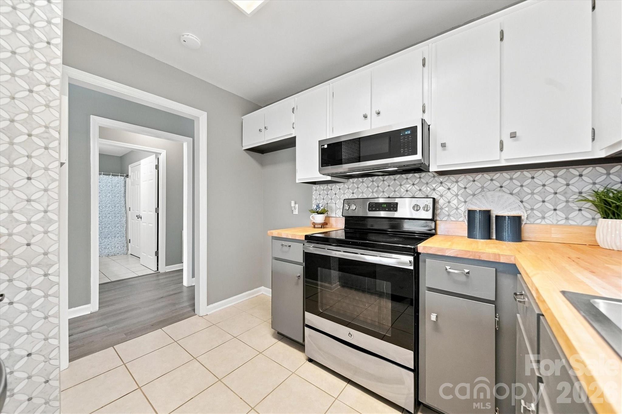102 Brandywine Drive NE Unit: M-1