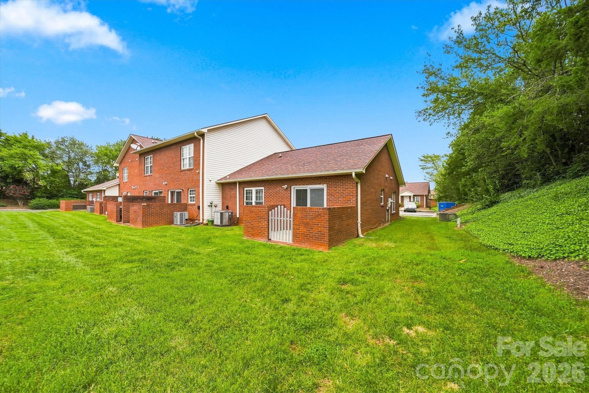 102 Brandywine Drive NE Unit: M-1