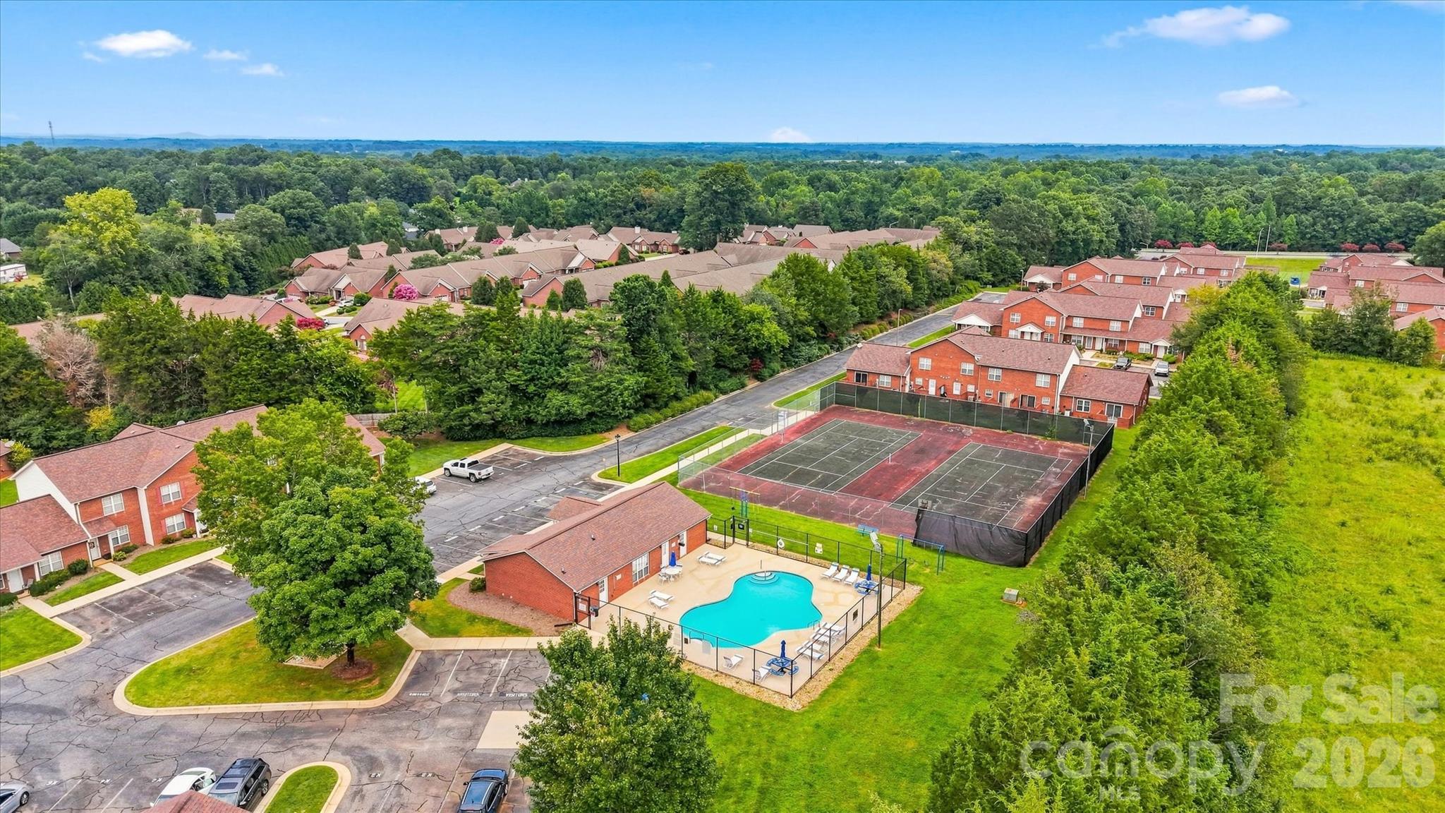 102 Brandywine Drive NE Unit: M-1