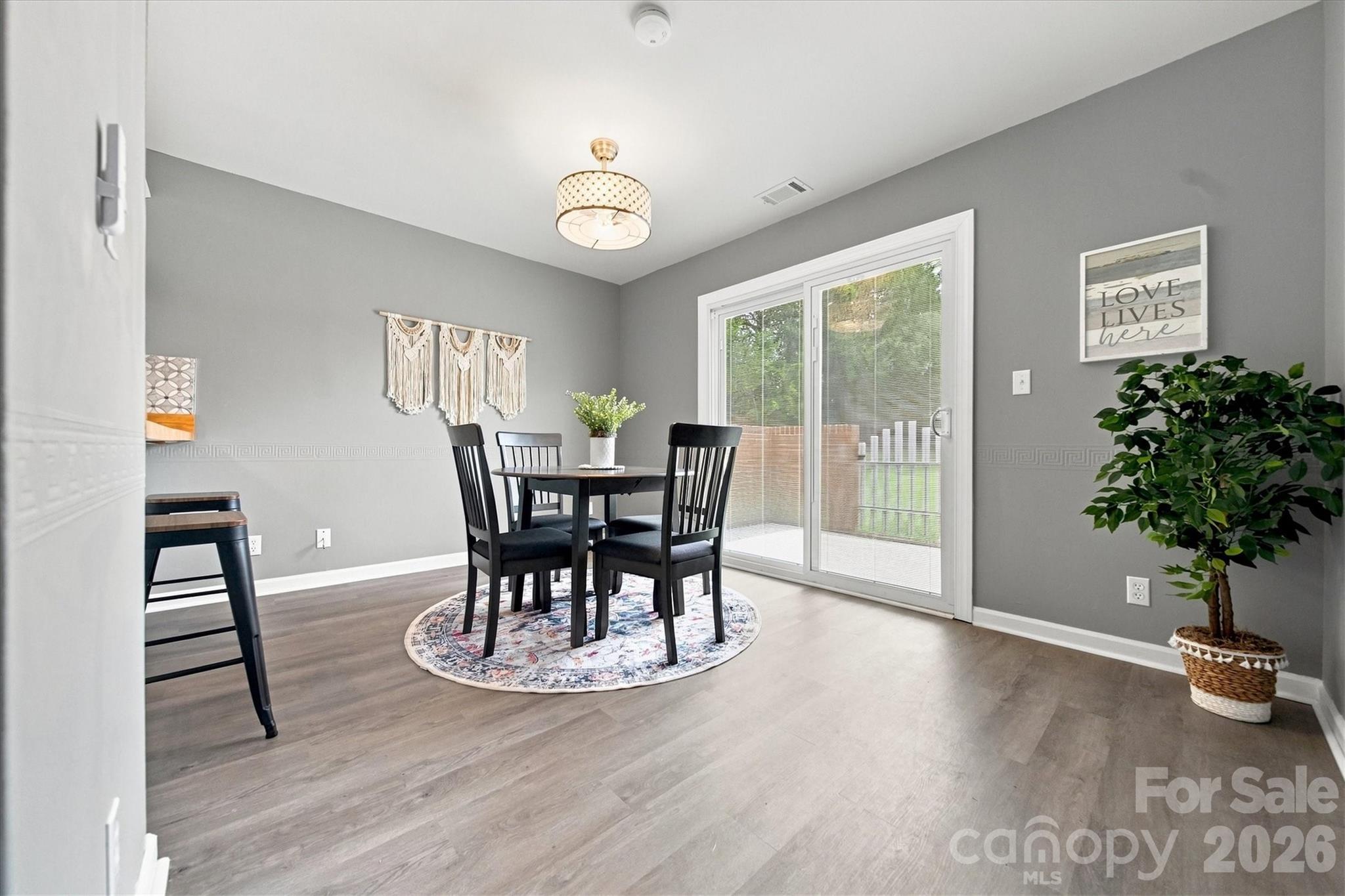 102 Brandywine Drive NE Unit: M-1