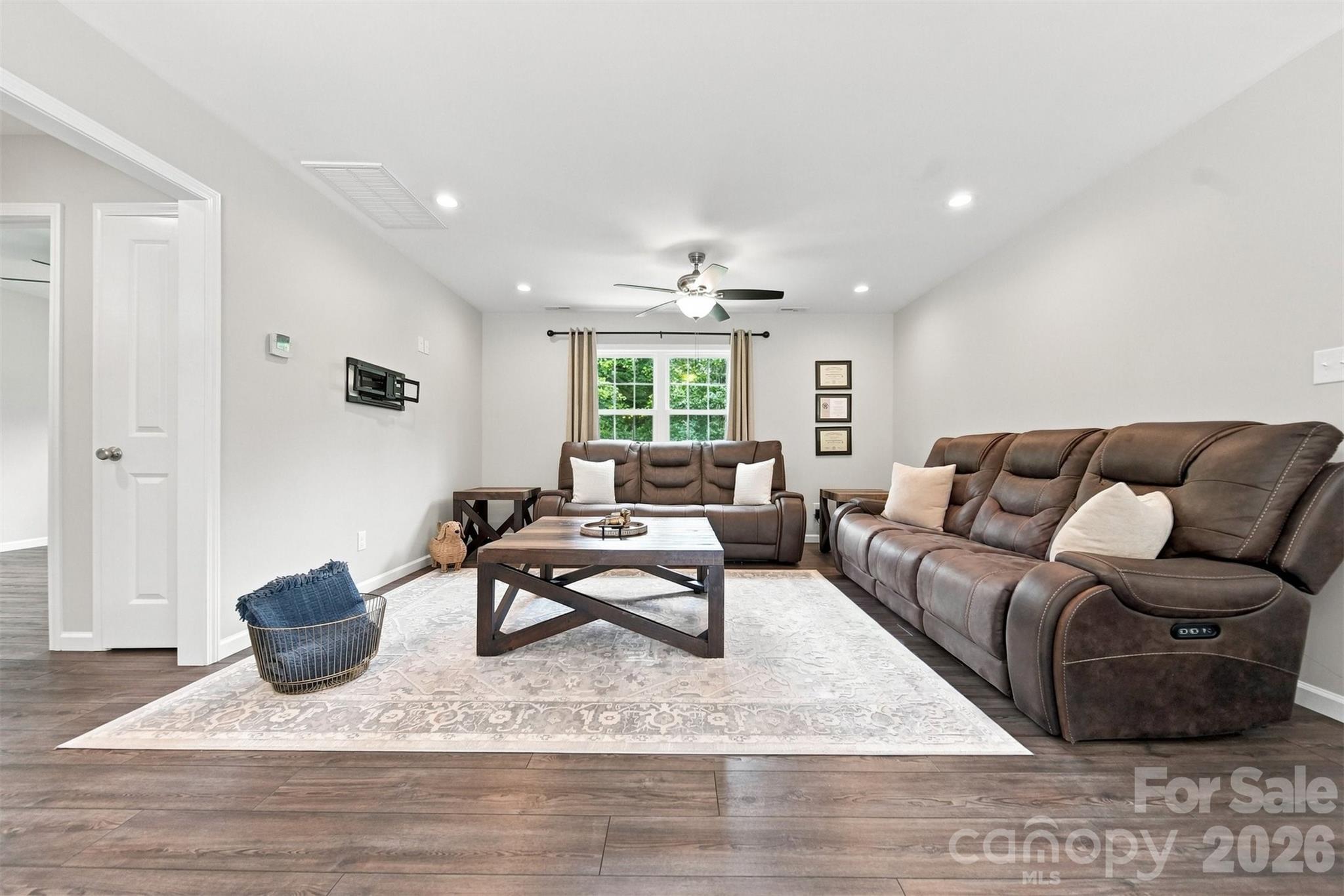 2953 2nd Street Court NW