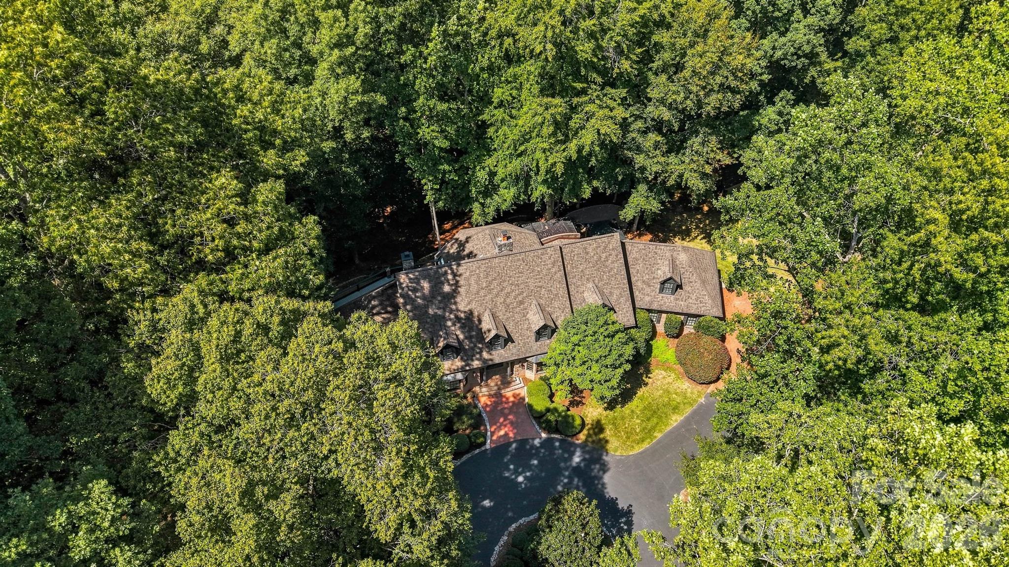 296 Culloden Road