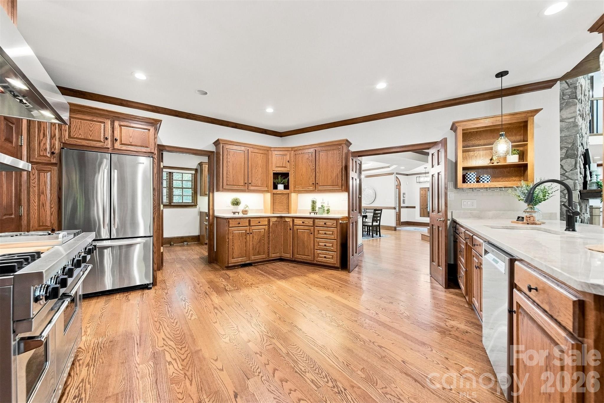 296 Culloden Road