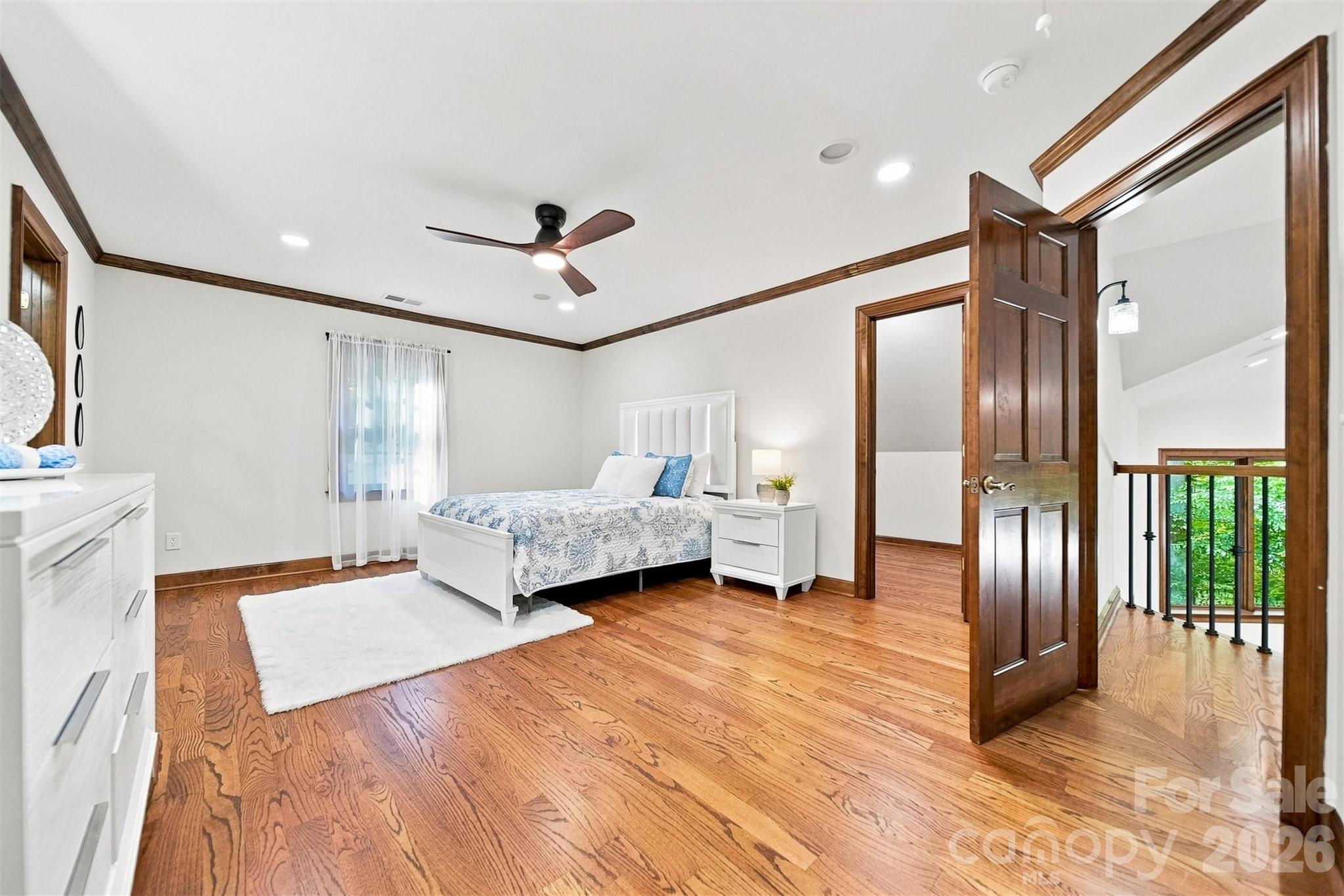 296 Culloden Road