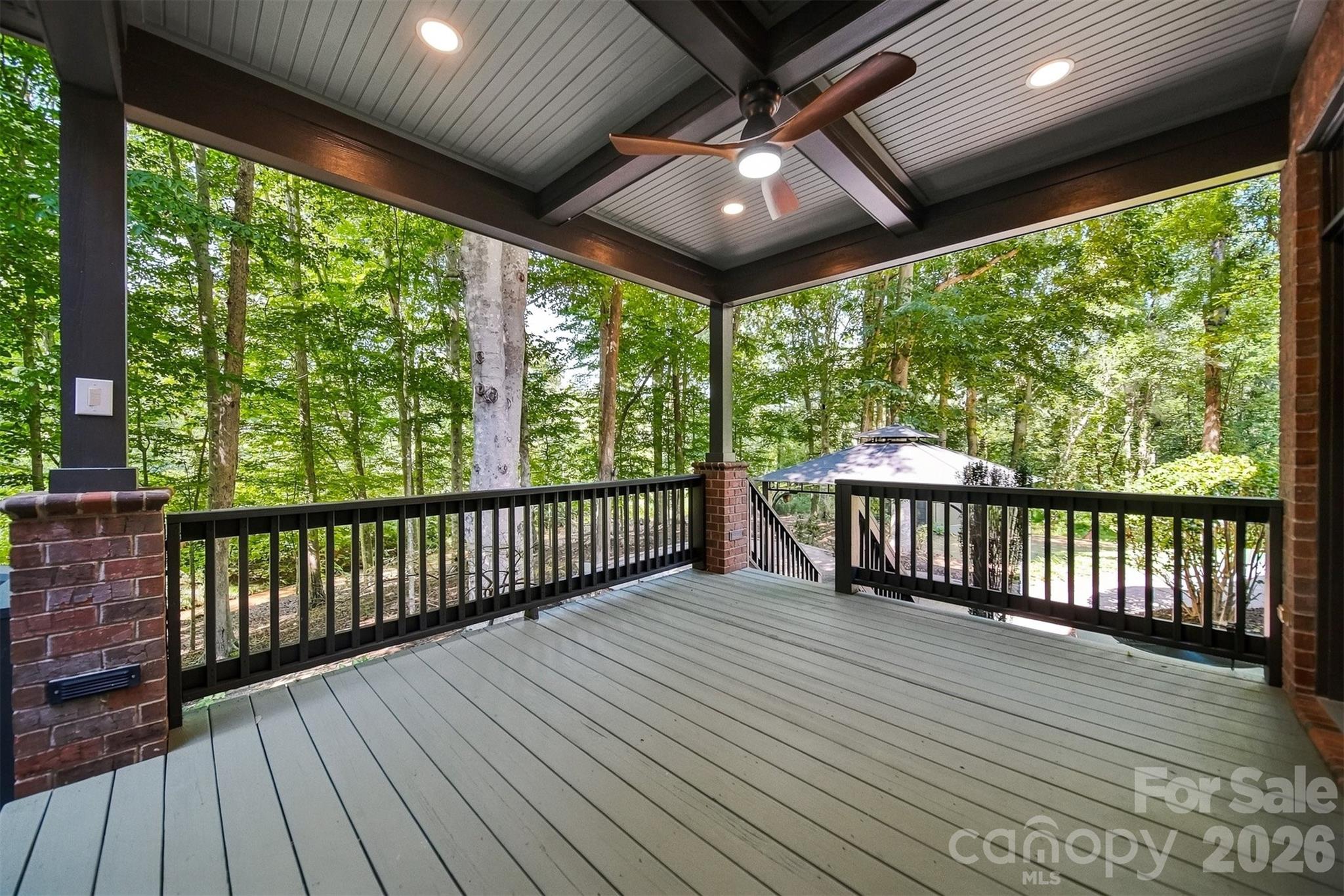 296 Culloden Road