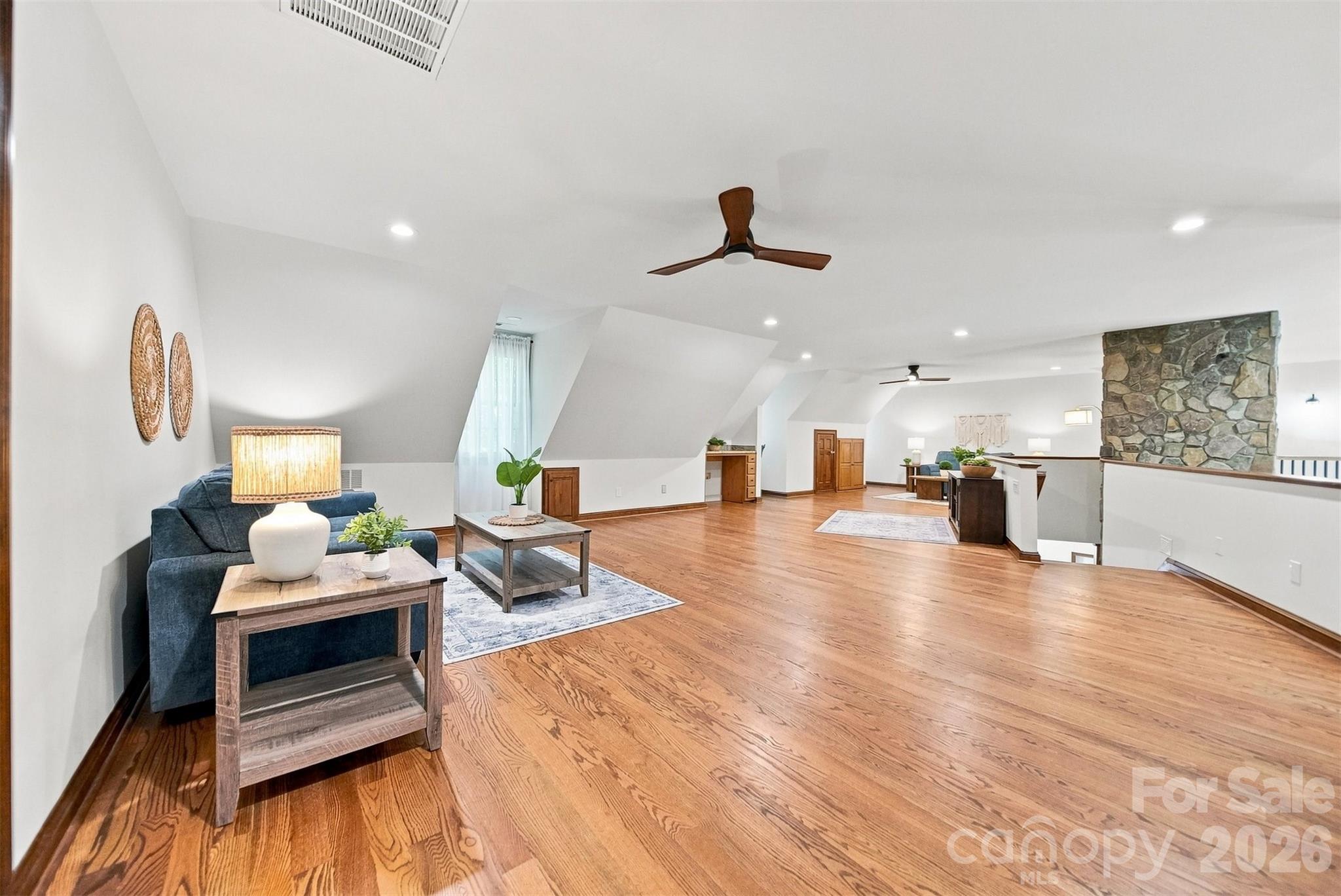 296 Culloden Road