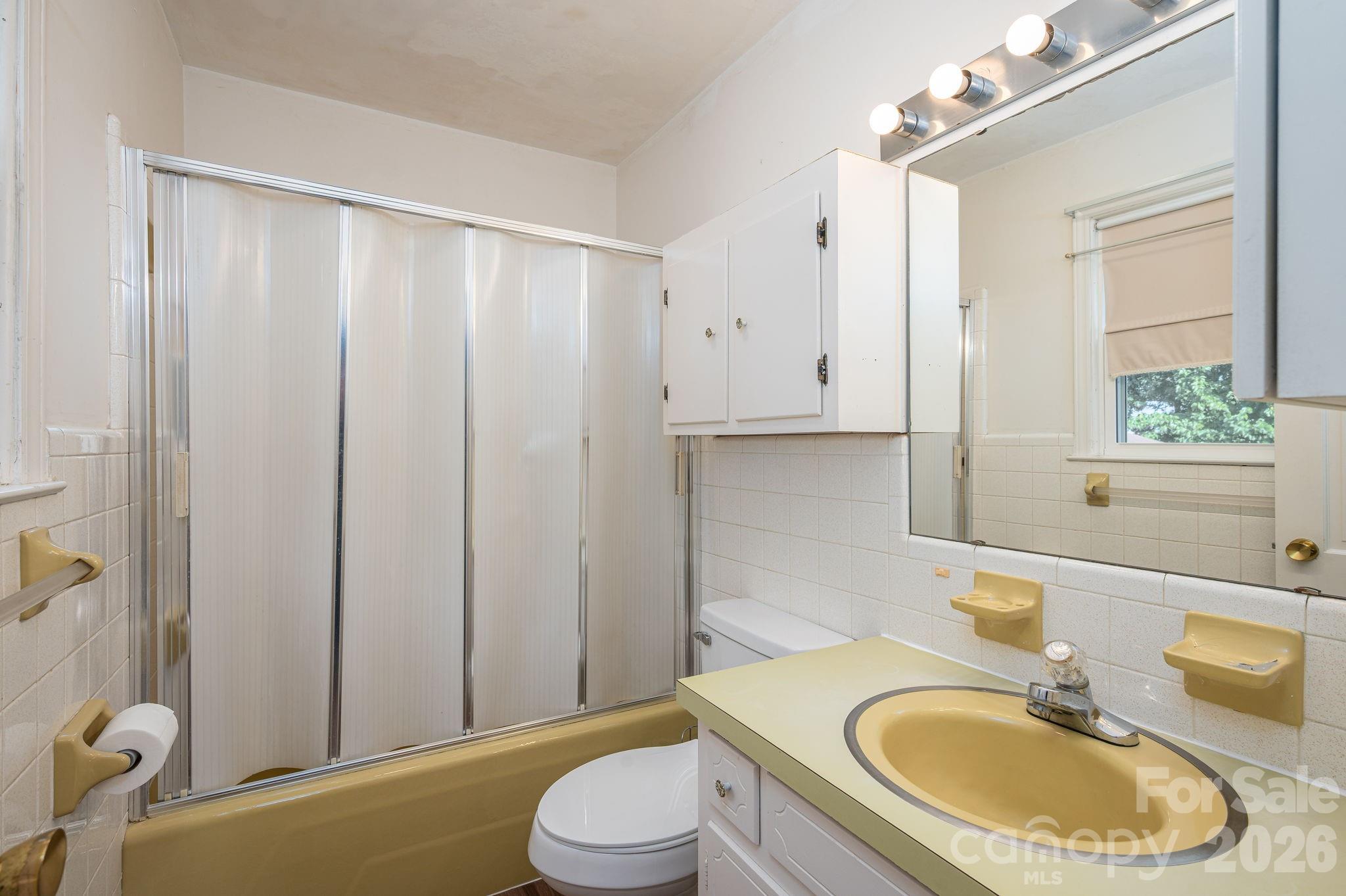 1306 11th Avenue SE