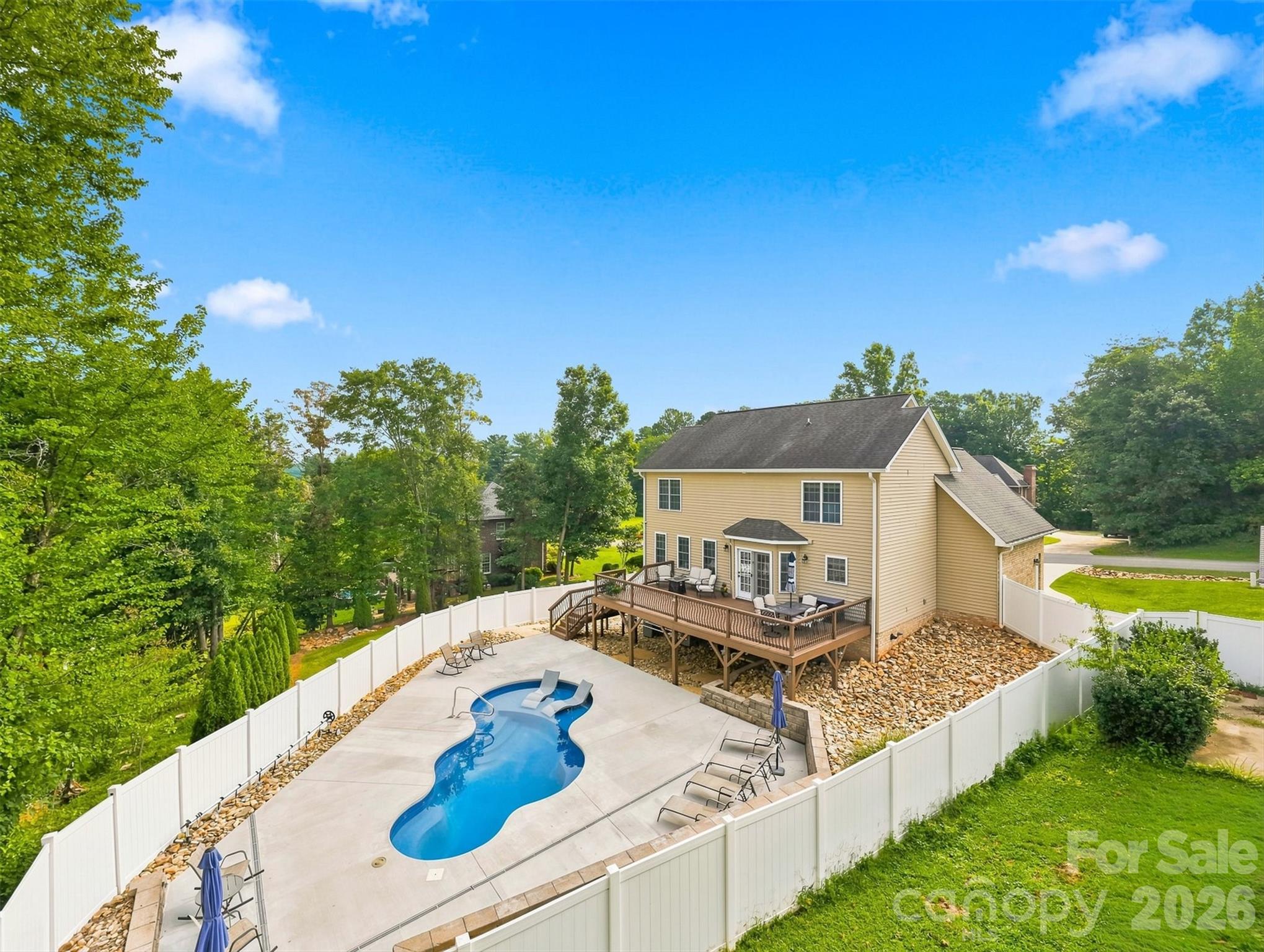 6011 Dockside Drive