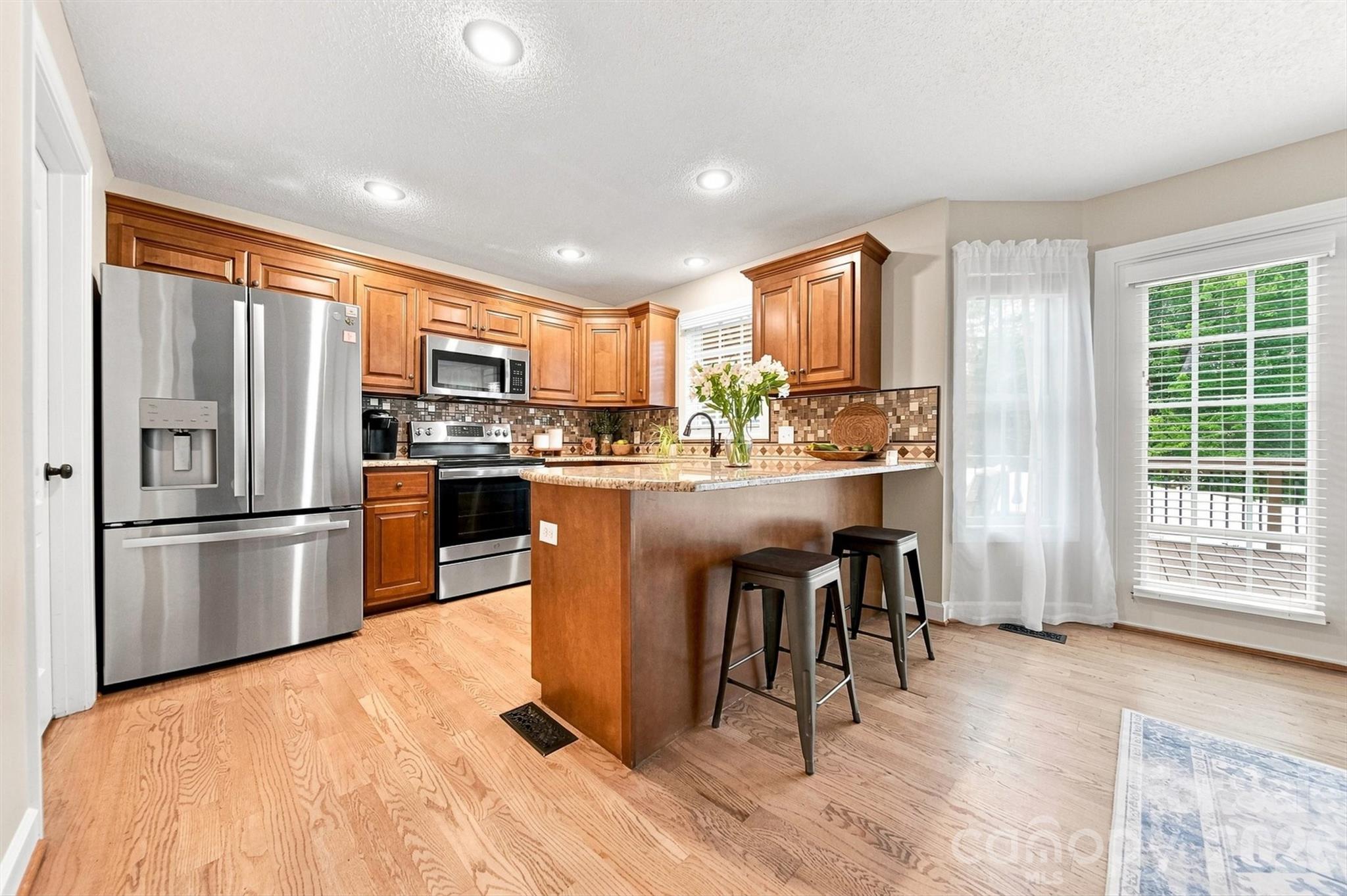 6011 Dockside Drive